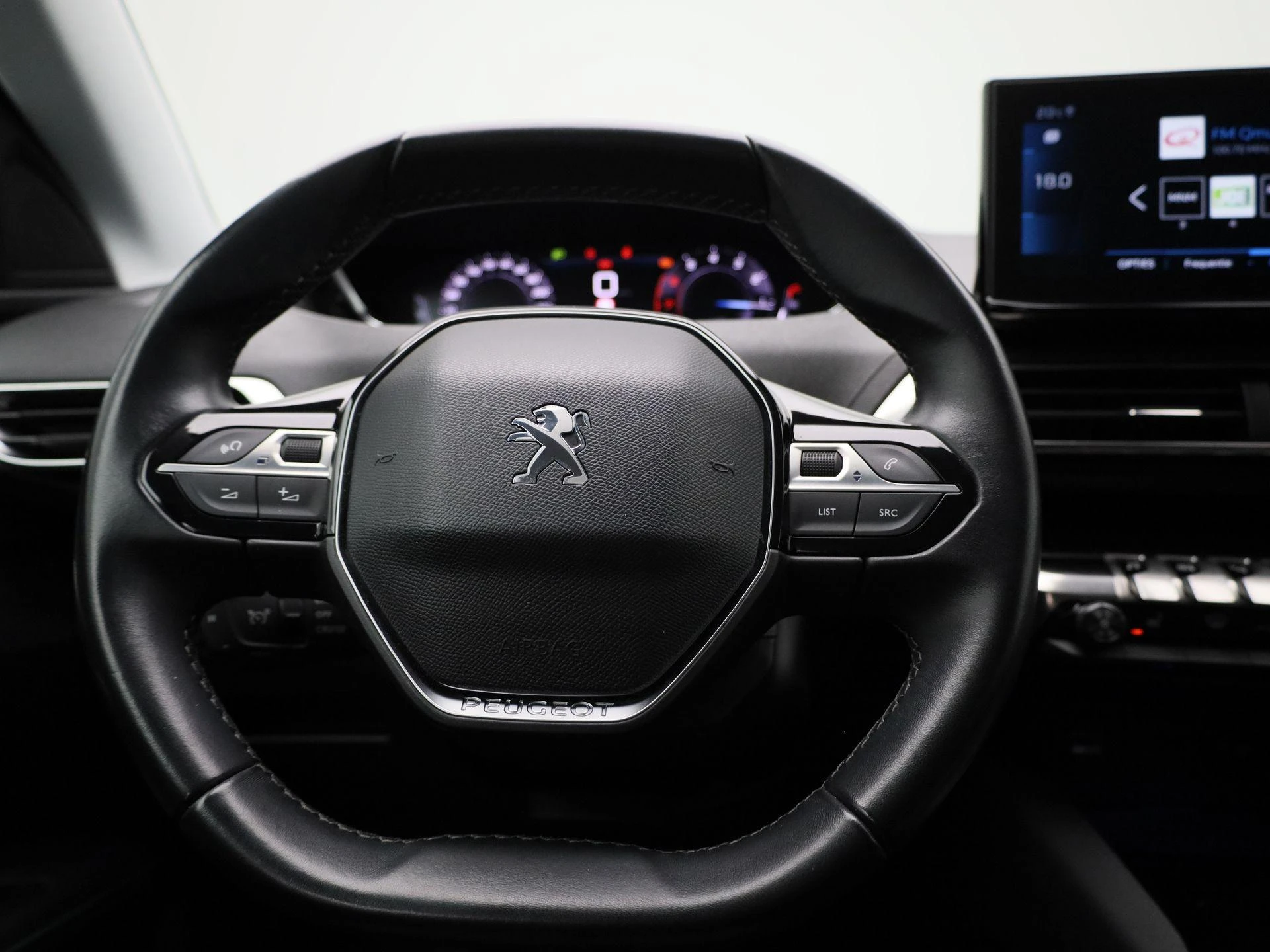 Peugeot-3008-image-6