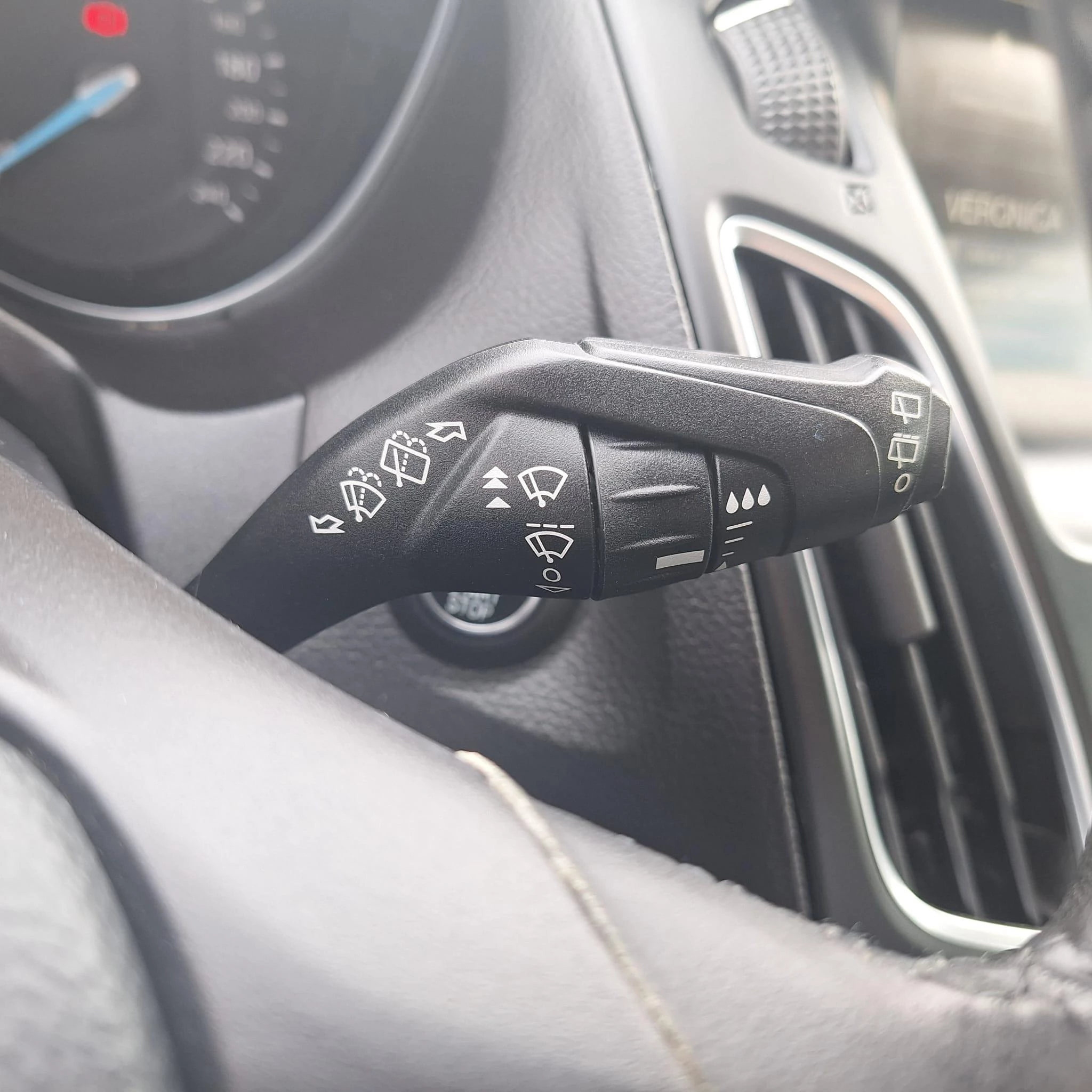 Ford Focus Wagon 1.0 Titanium Edition 125pk