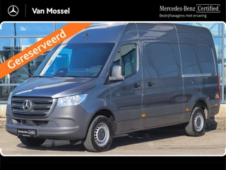 Mercedes-Benz-Sprinter-image-0
