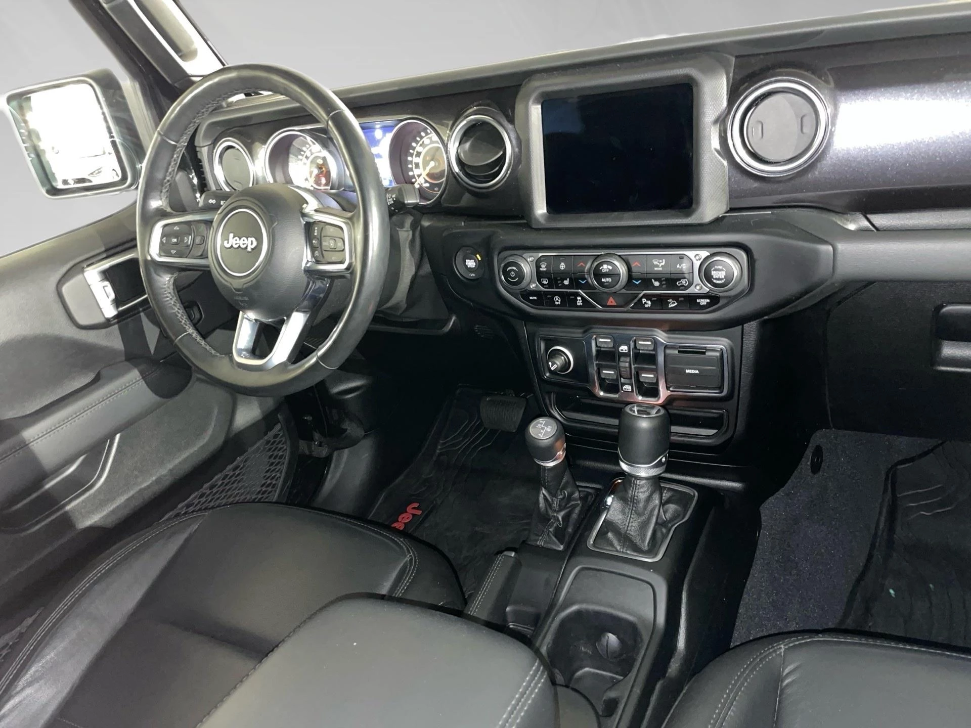 Jeep-Wrangler-image-5