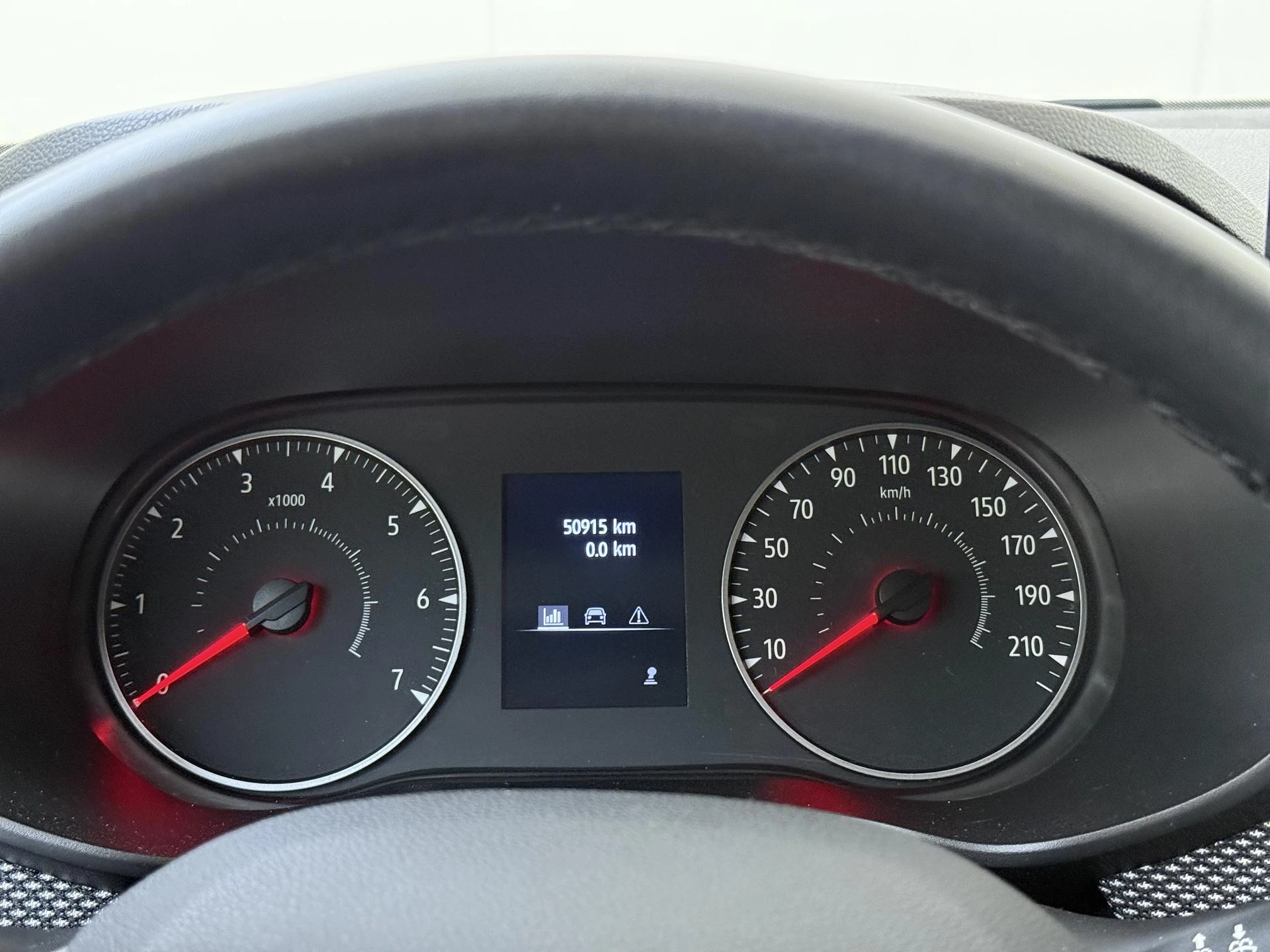 Dacia-Sandero-image-11