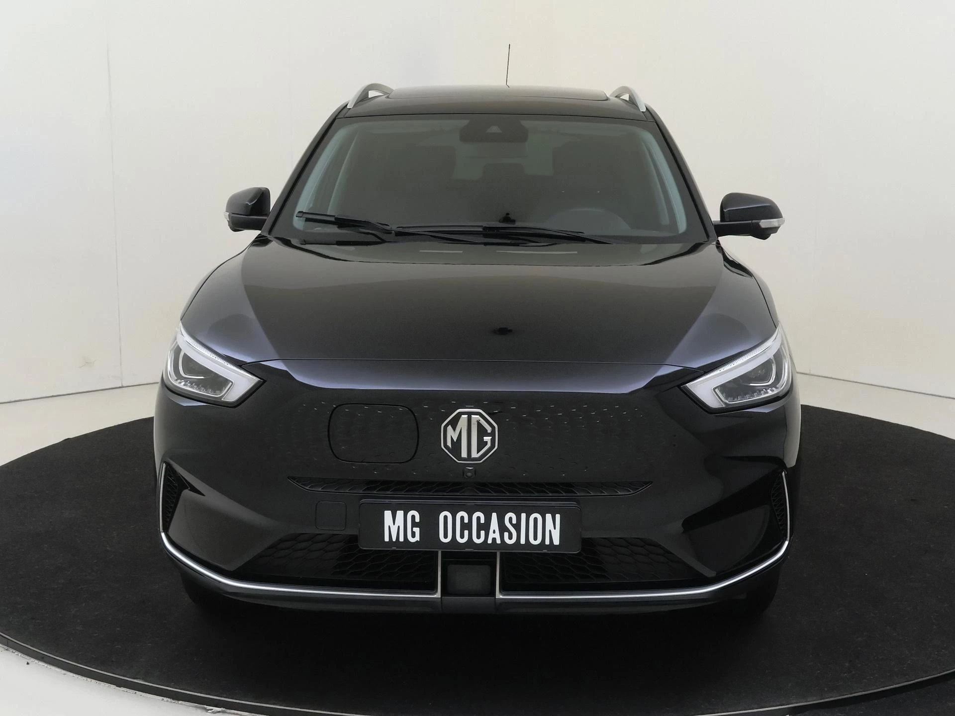 MG ZS EV EV Standard Range Luxury 50 kWh