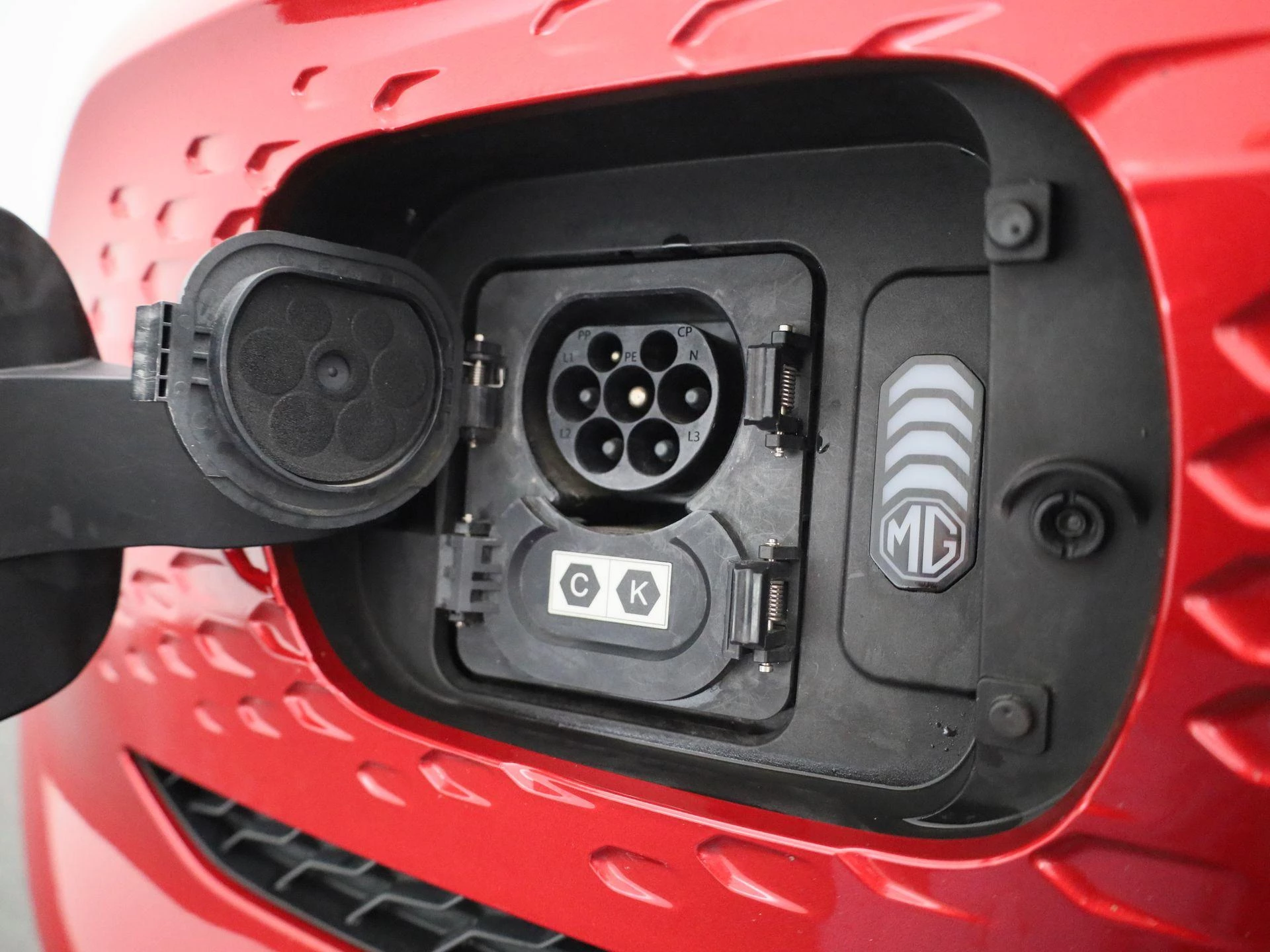 MG ZS EV Long Range Luxury 70 kWh