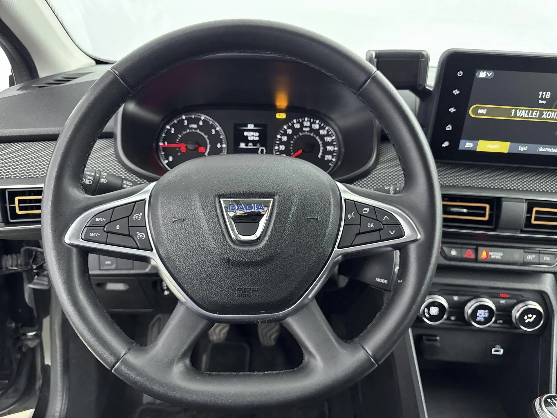 Dacia-Sandero Stepway-image-24