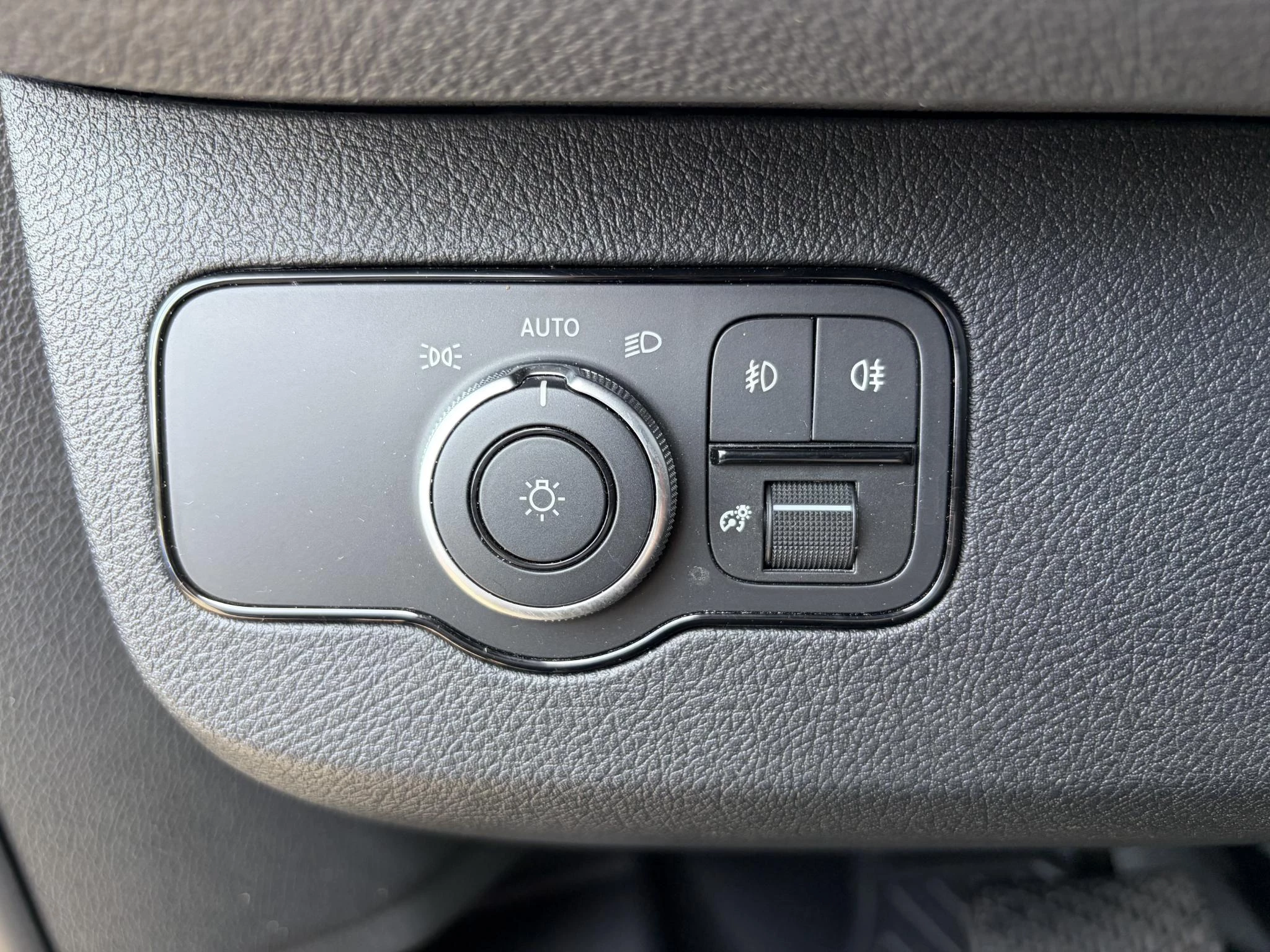 Mercedes-Benz Sprinter 319 CDI GB L2 RWD 3.5T
