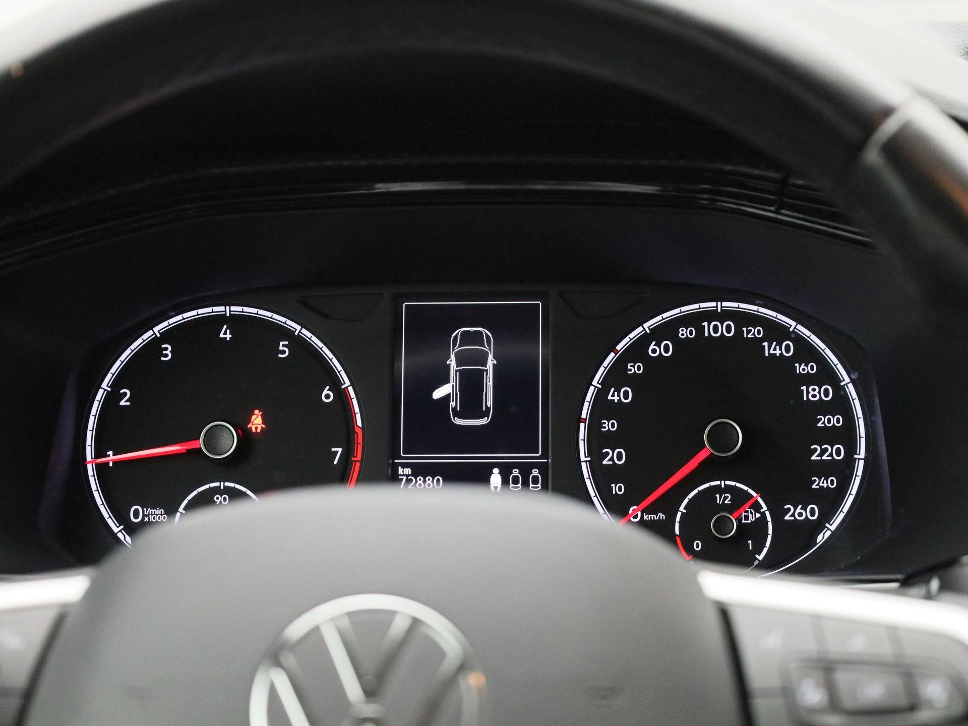 Volkswagen-T-Cross-image-7