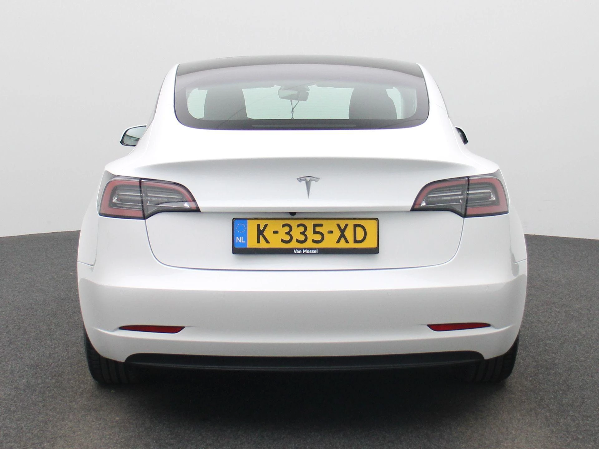 Tesla Model 3 Standard RWD Plus 60 kWh