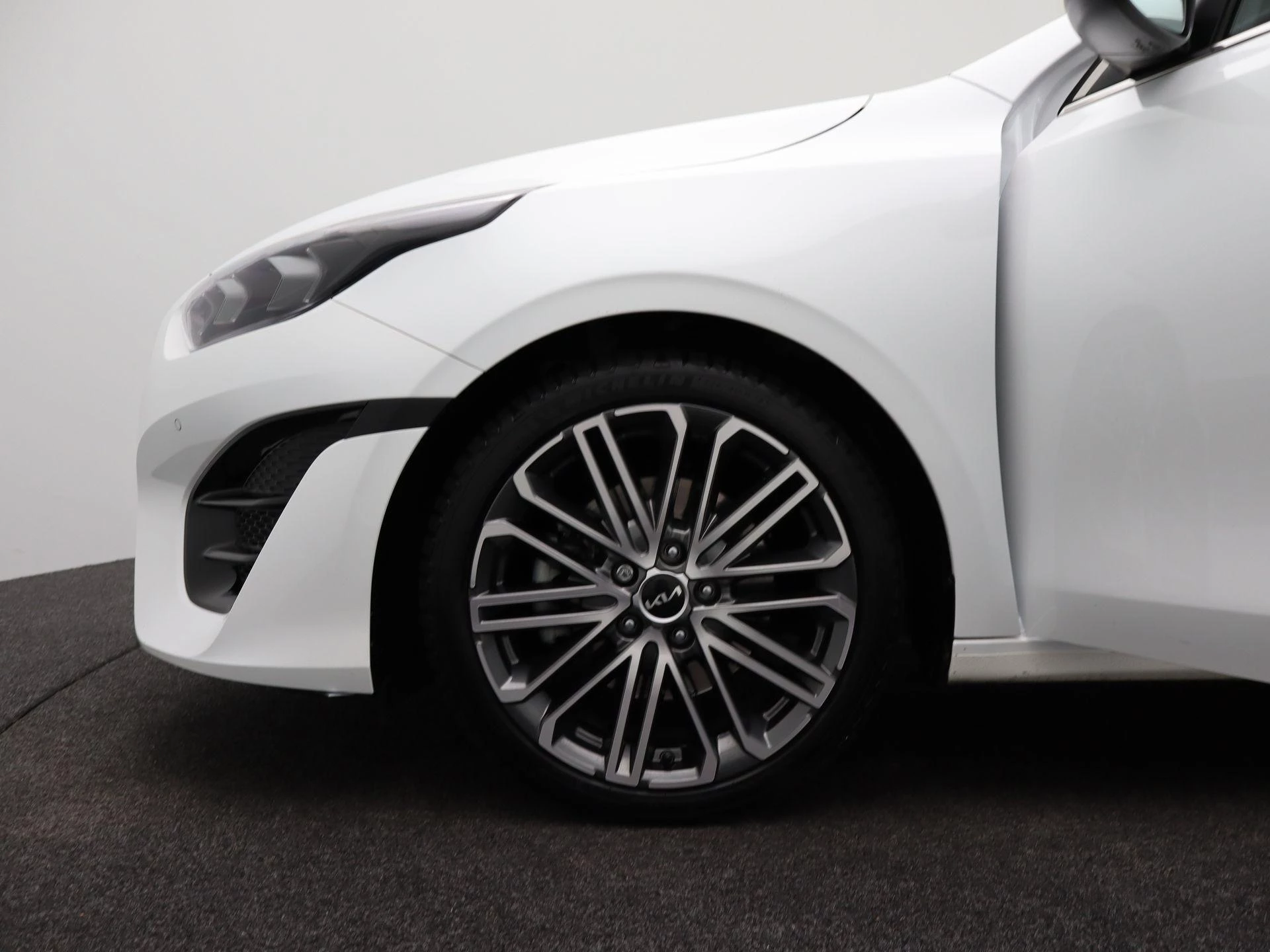 Kia-Ceed Sportswagon-image-22