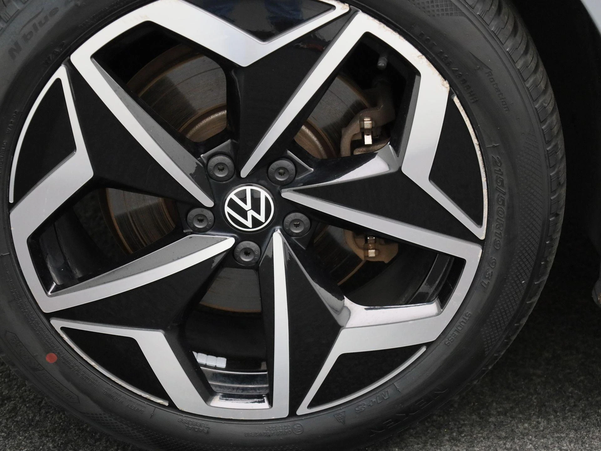 Volkswagen-ID.3-image-12