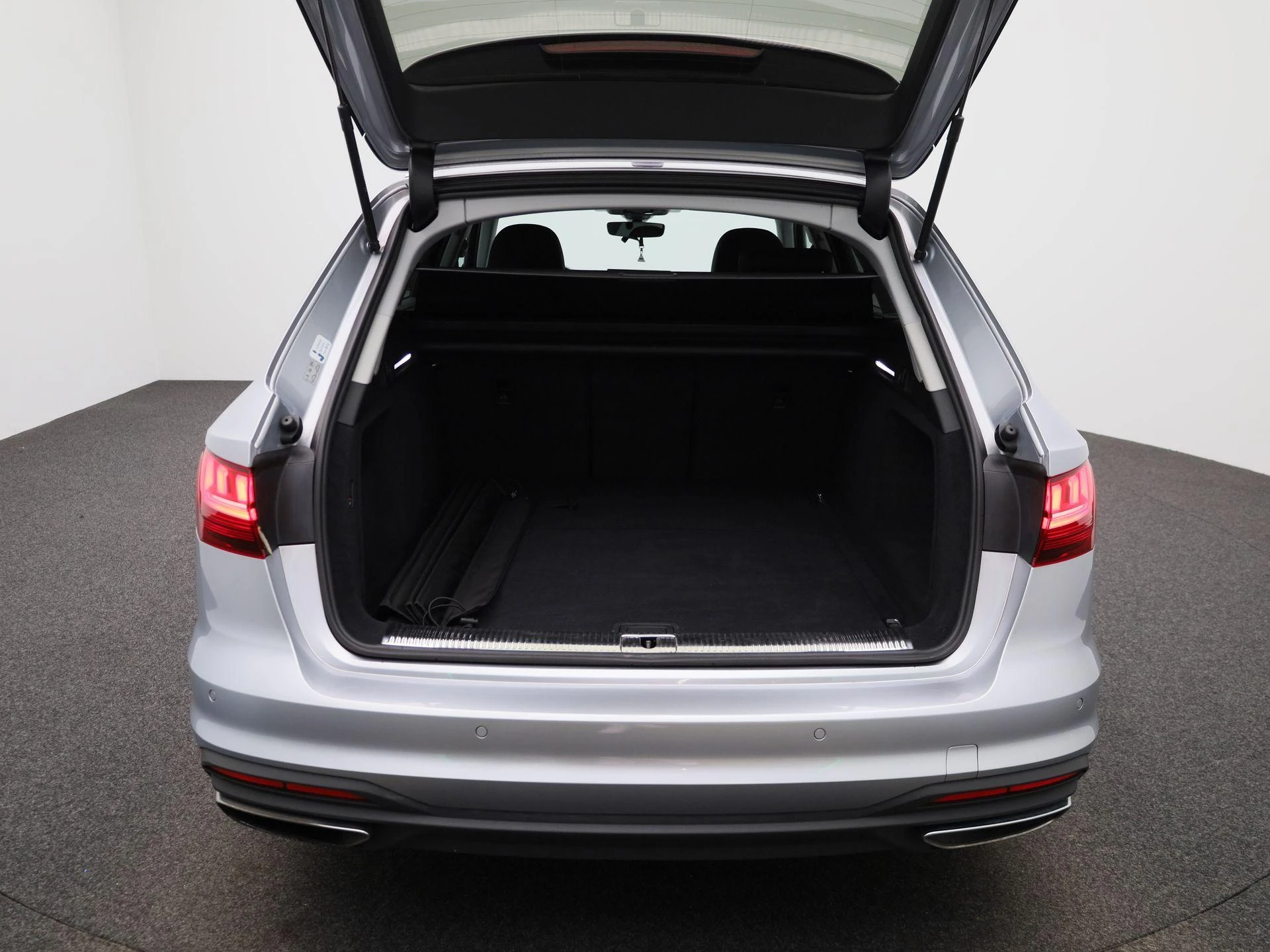 Audi-A4-image-12