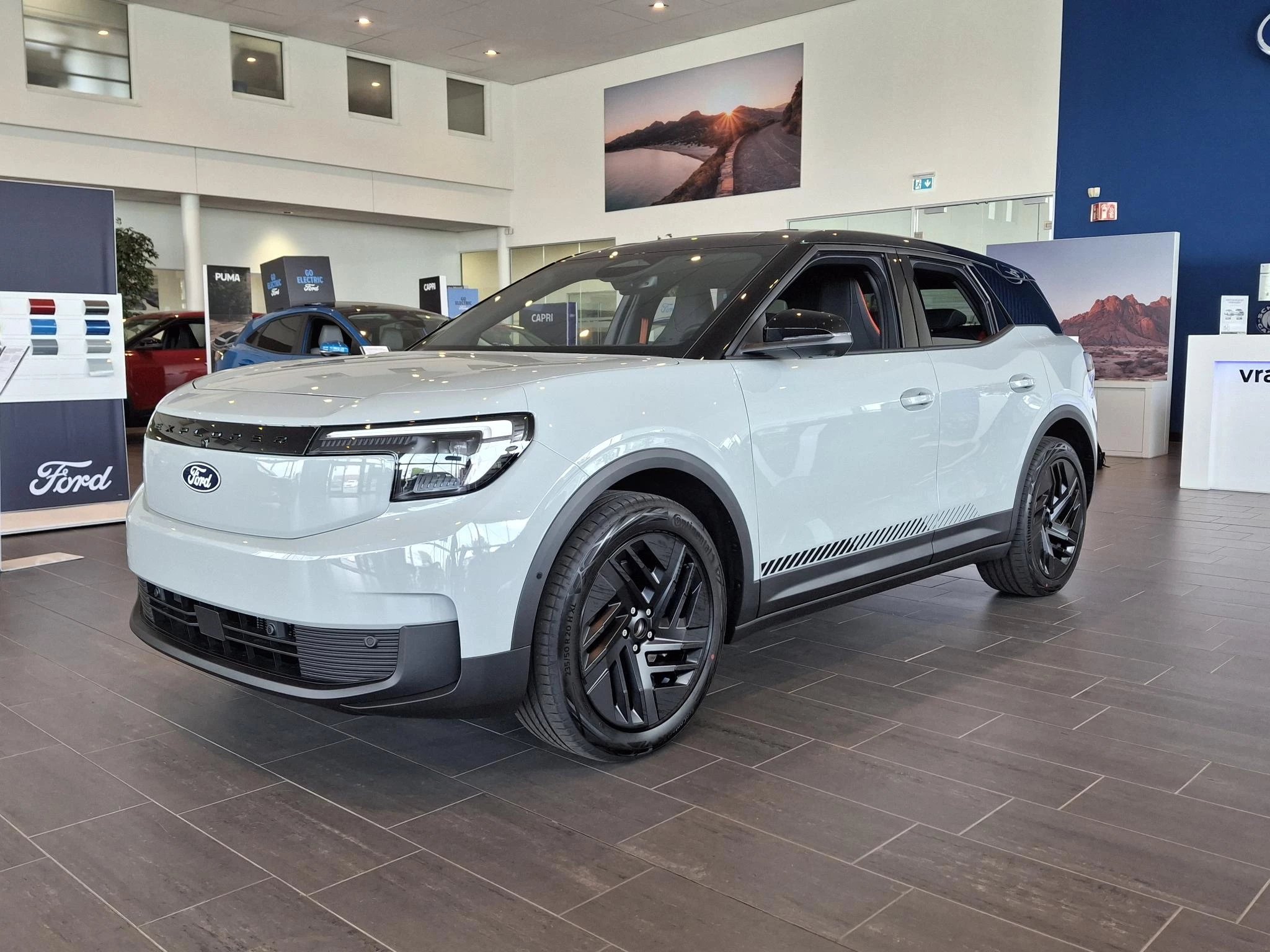 Ford-Explorer EV-image-2