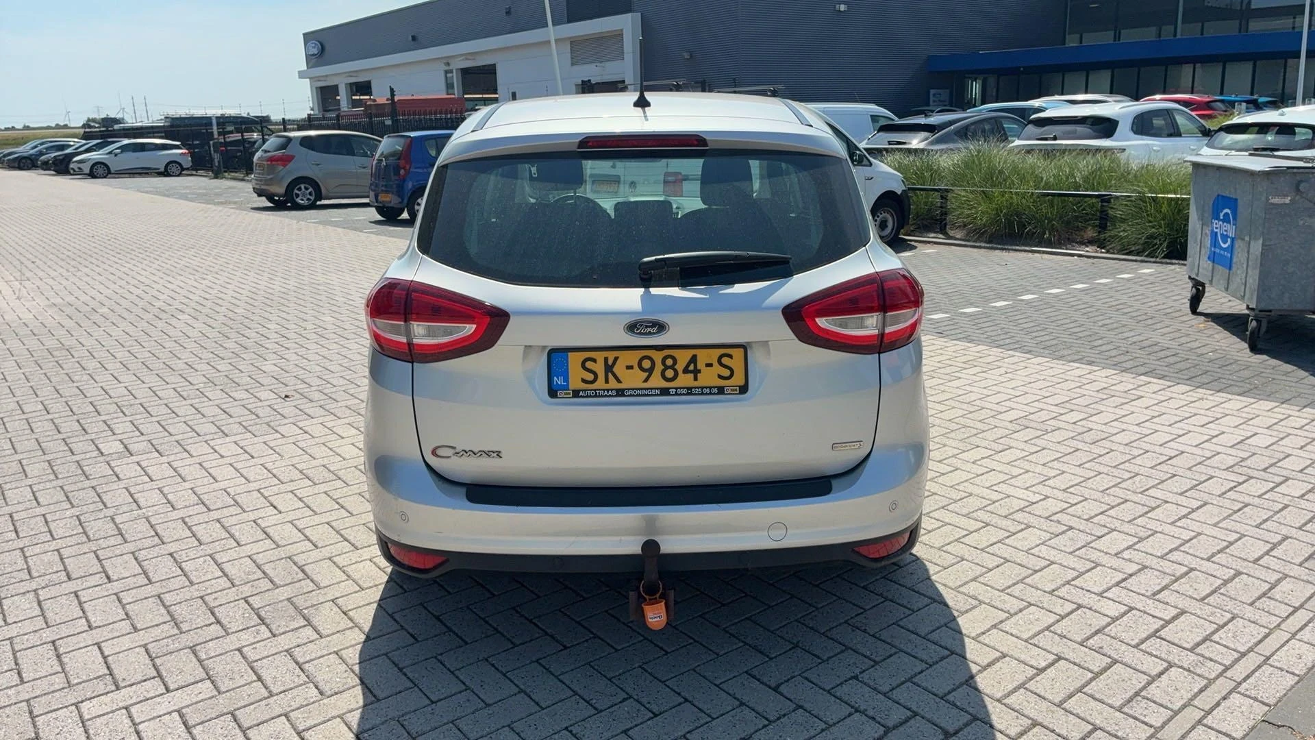 Ford-C-MAX-image-2