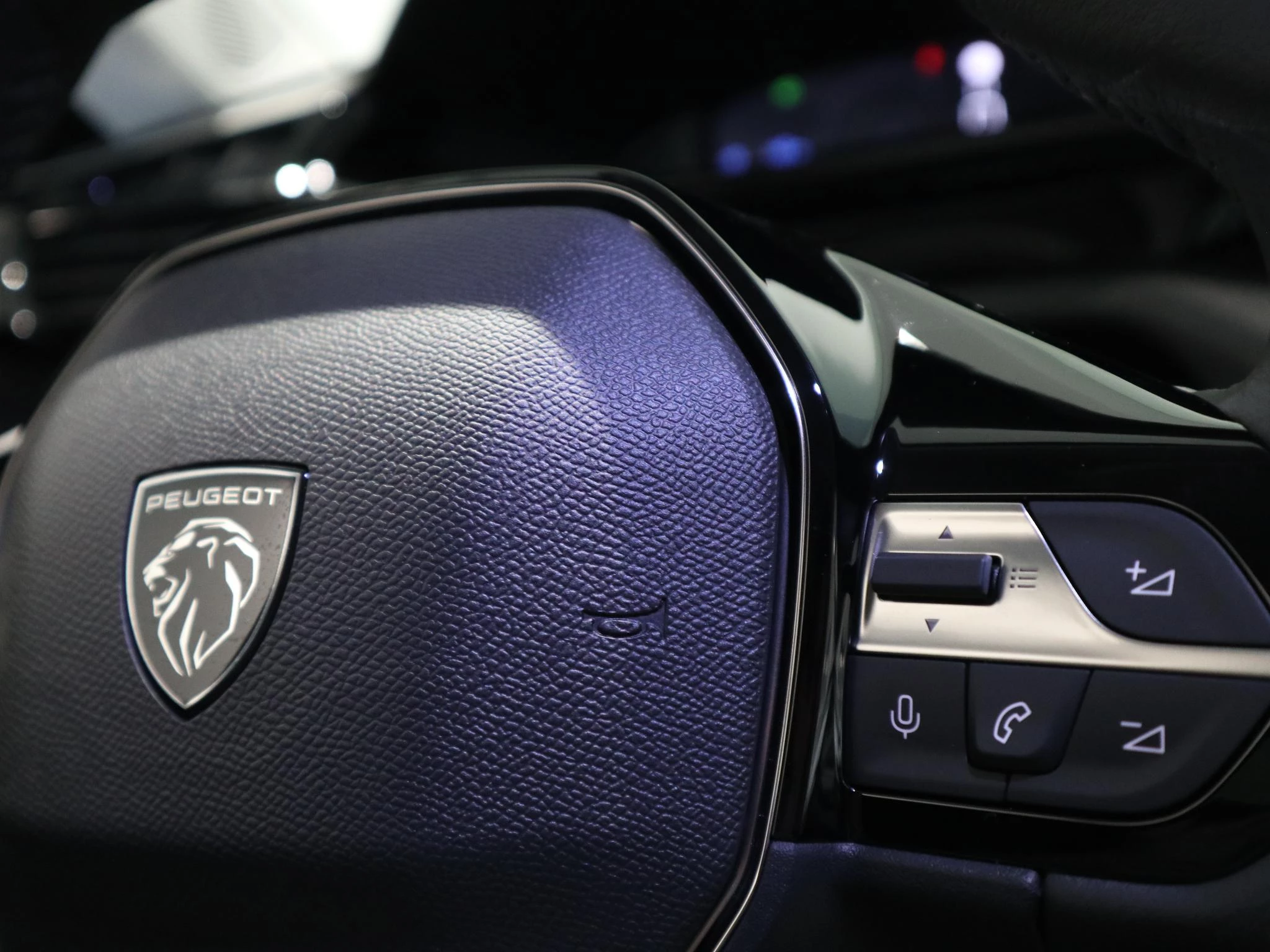 Peugeot-e-308-image-30