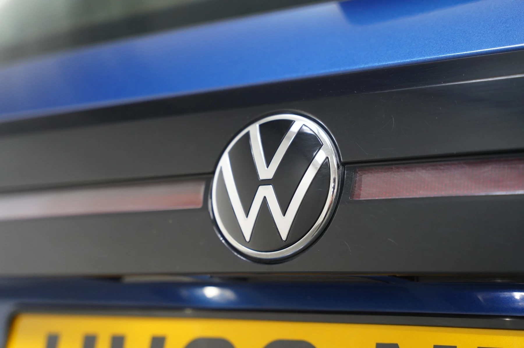 Volkswagen-T-Cross-image-32
