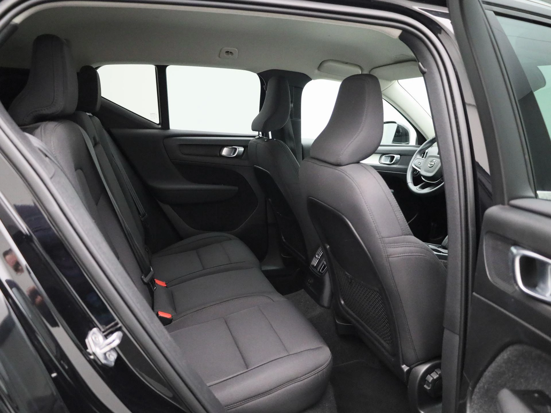Volvo-XC40-image-35