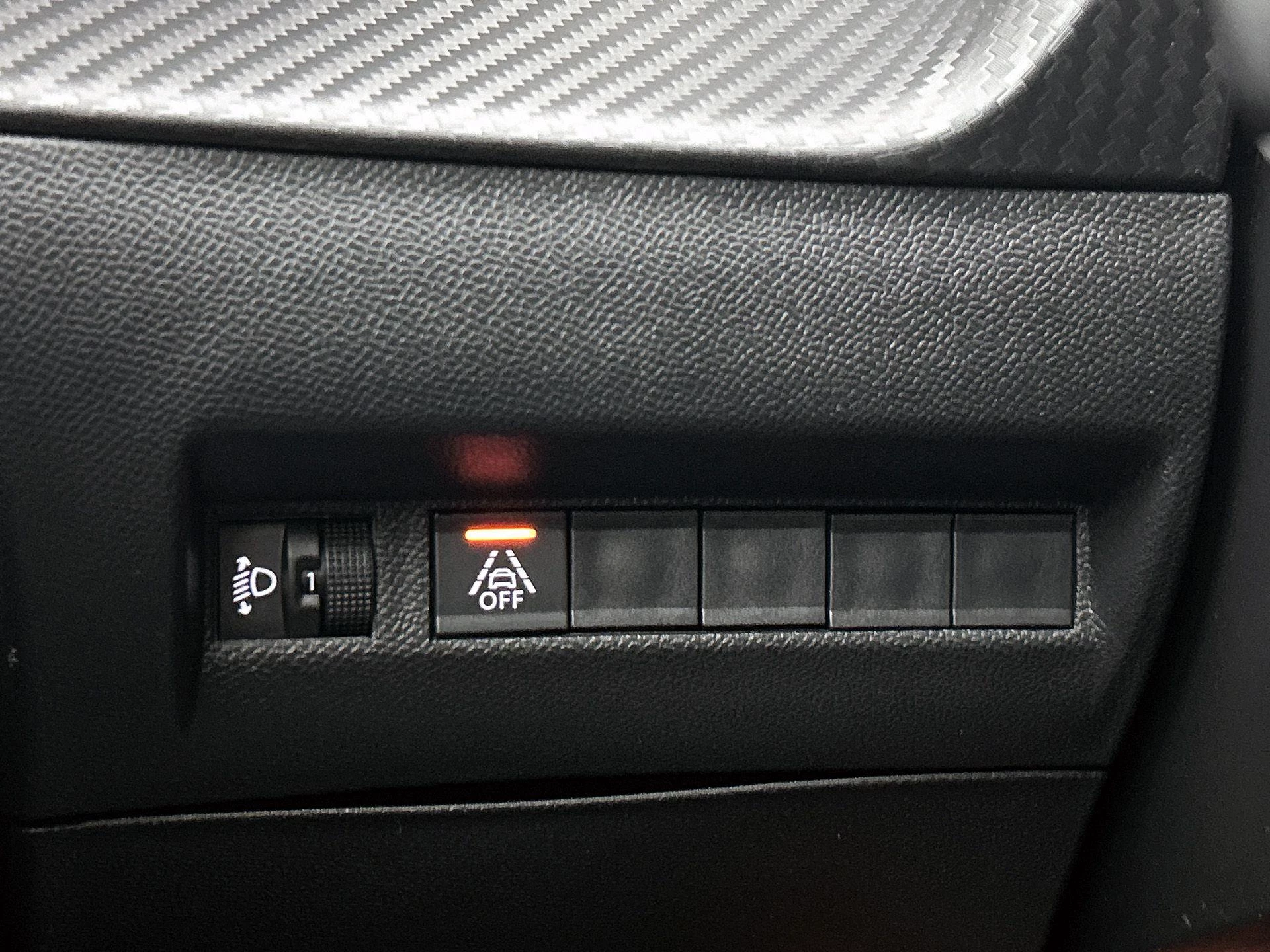 Peugeot-208-image-26