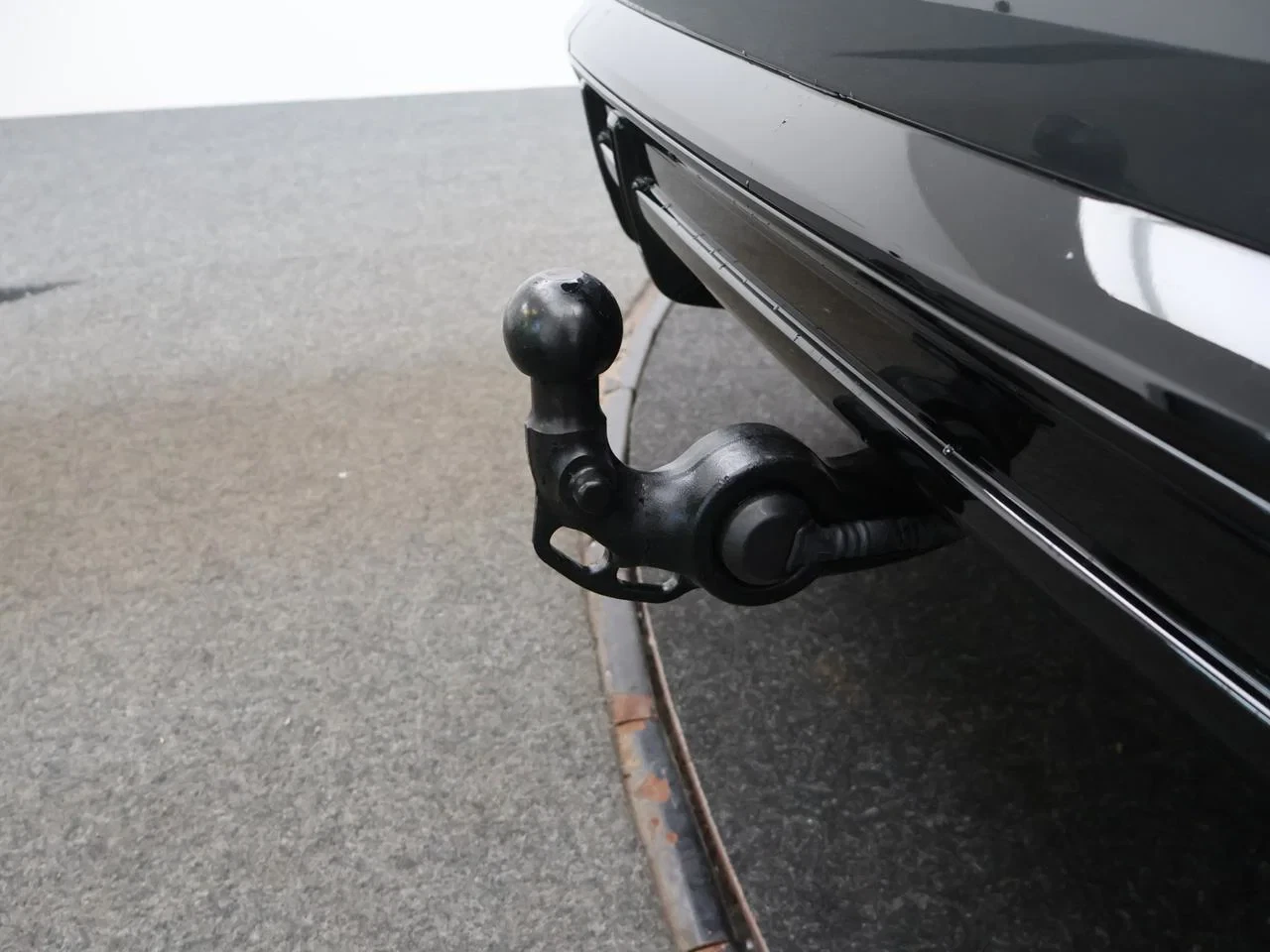Audi-A6 Avant e-tron-image-32