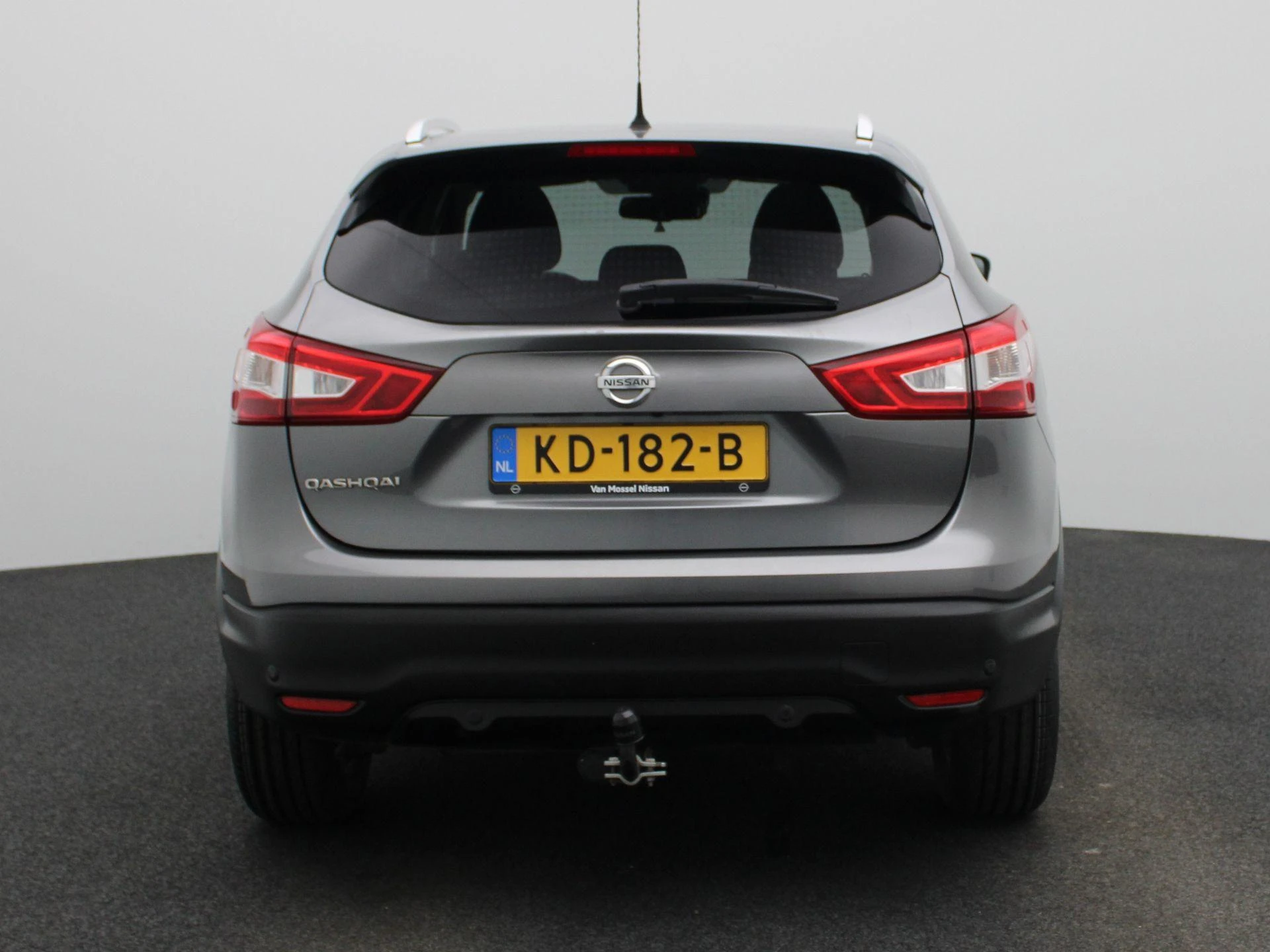 Nissan-QASHQAI-image-4