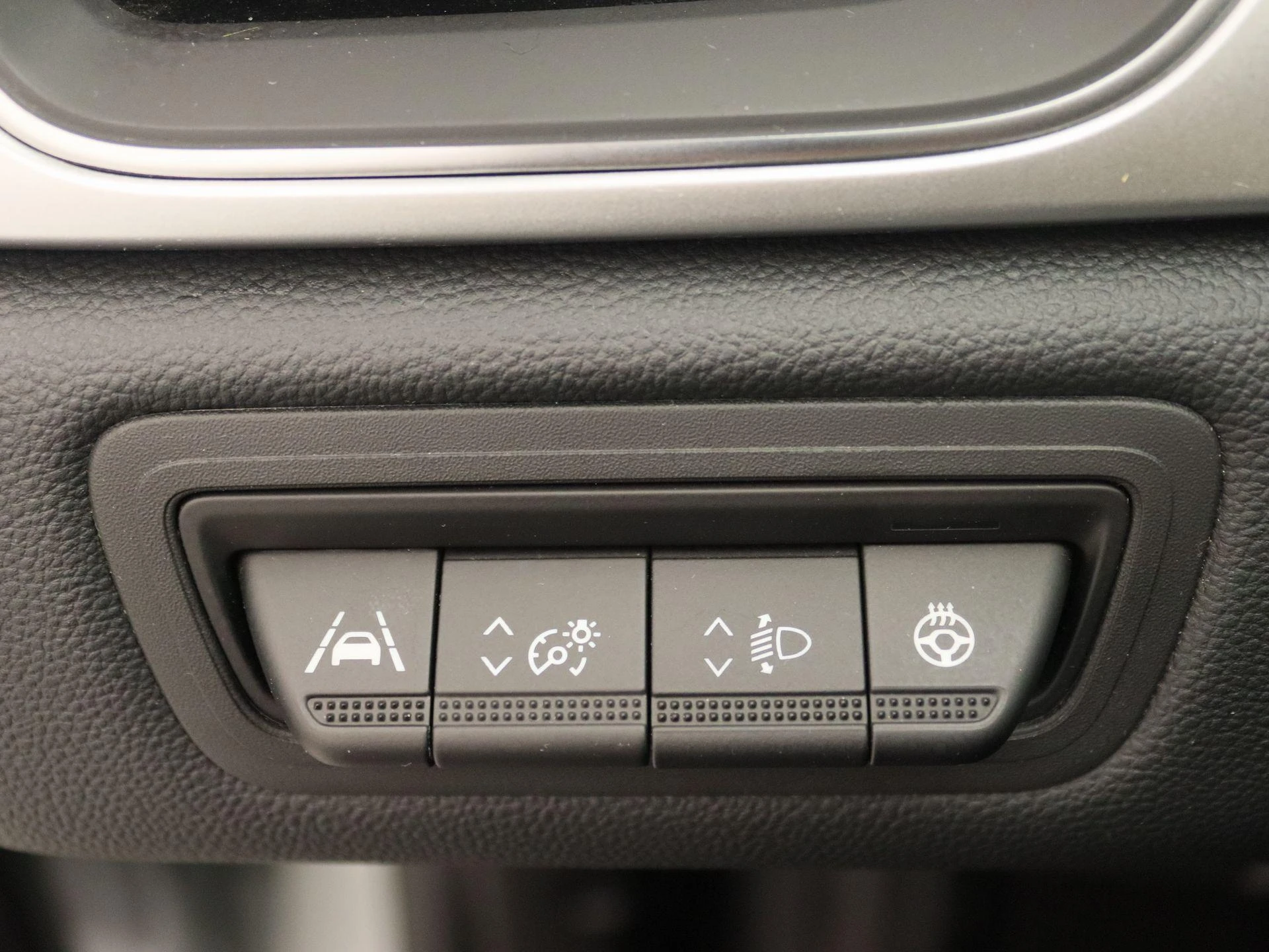 Renault-Captur-image-19