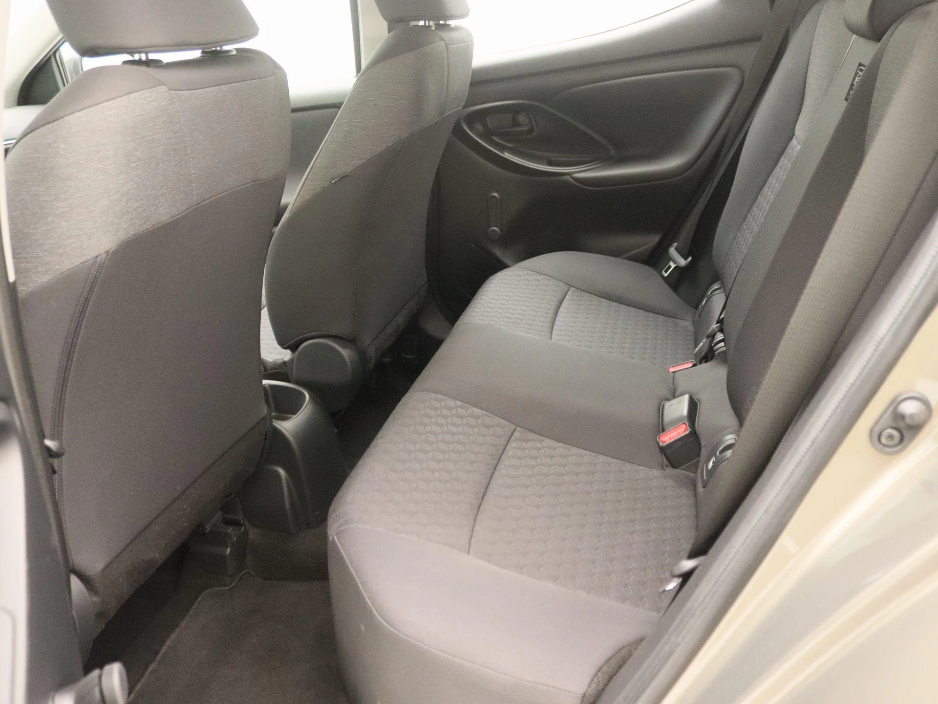 Toyota Yaris 1.5 VVT-i Active