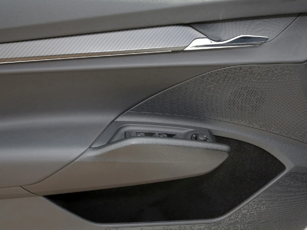 Škoda Enyaq iV 80 Sportline 21" ACC PANO LED MATRIX SHZ