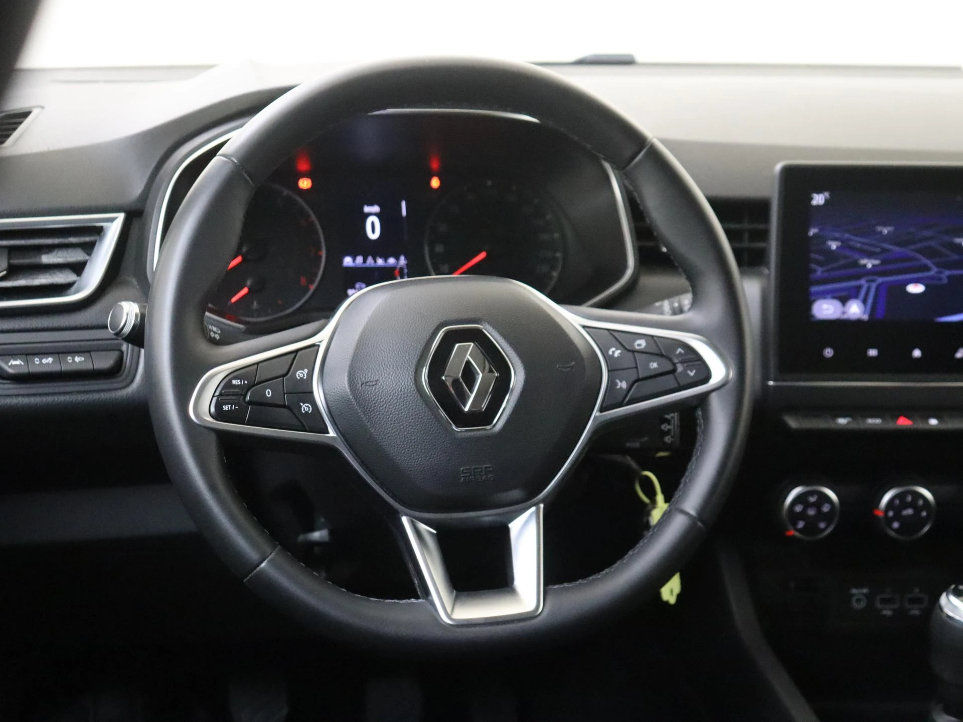 Renault-Clio-image-9