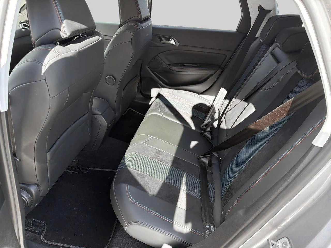 Peugeot-308-image-13