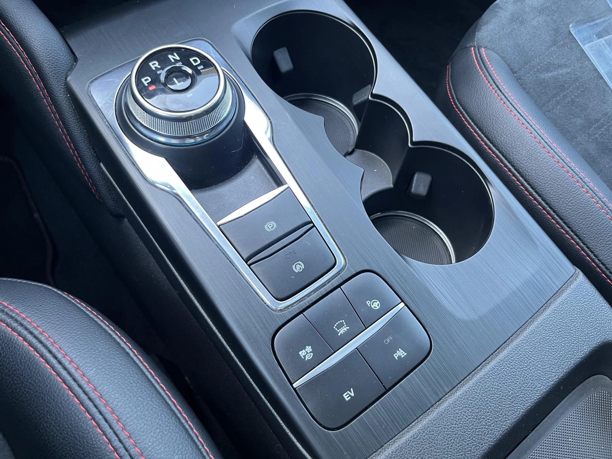 Ford Kuga 2.5 PHEV ST-Line X