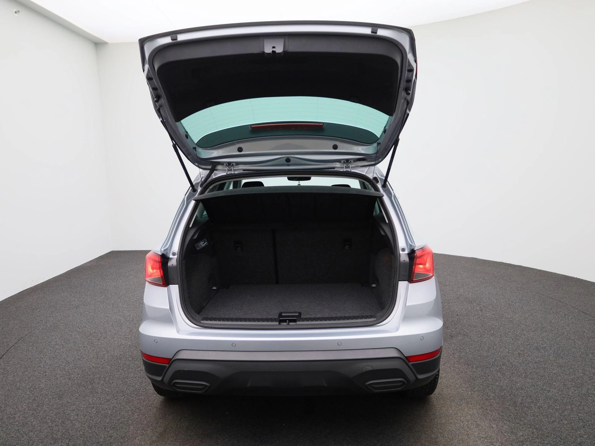 SEAT-Arona-image-10