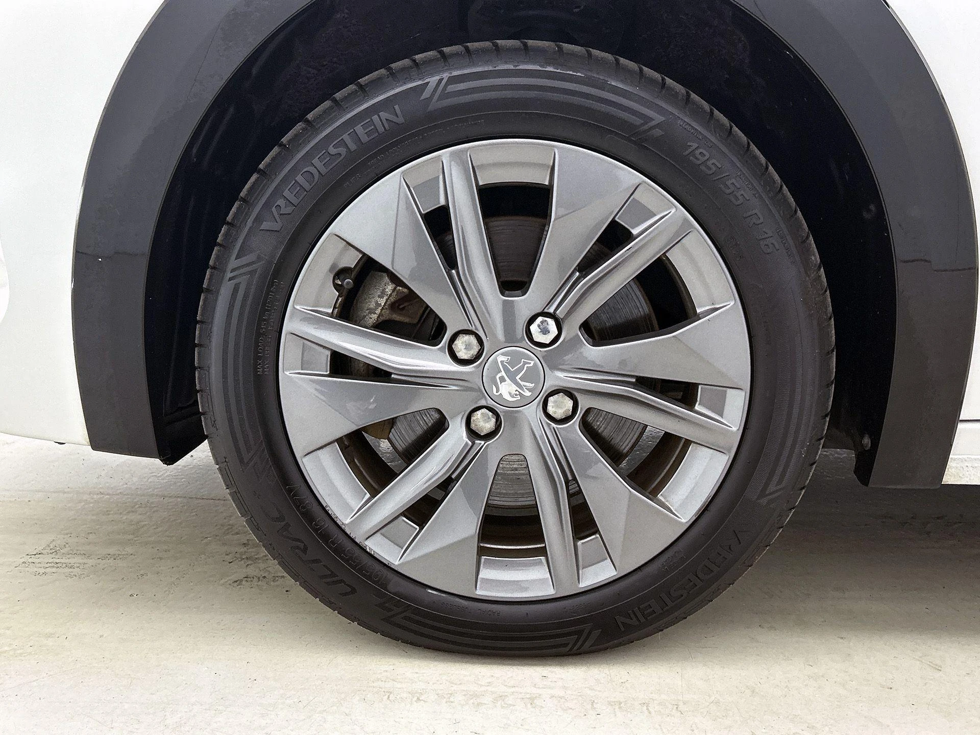 Peugeot e-208 EV Allure 50 kWh