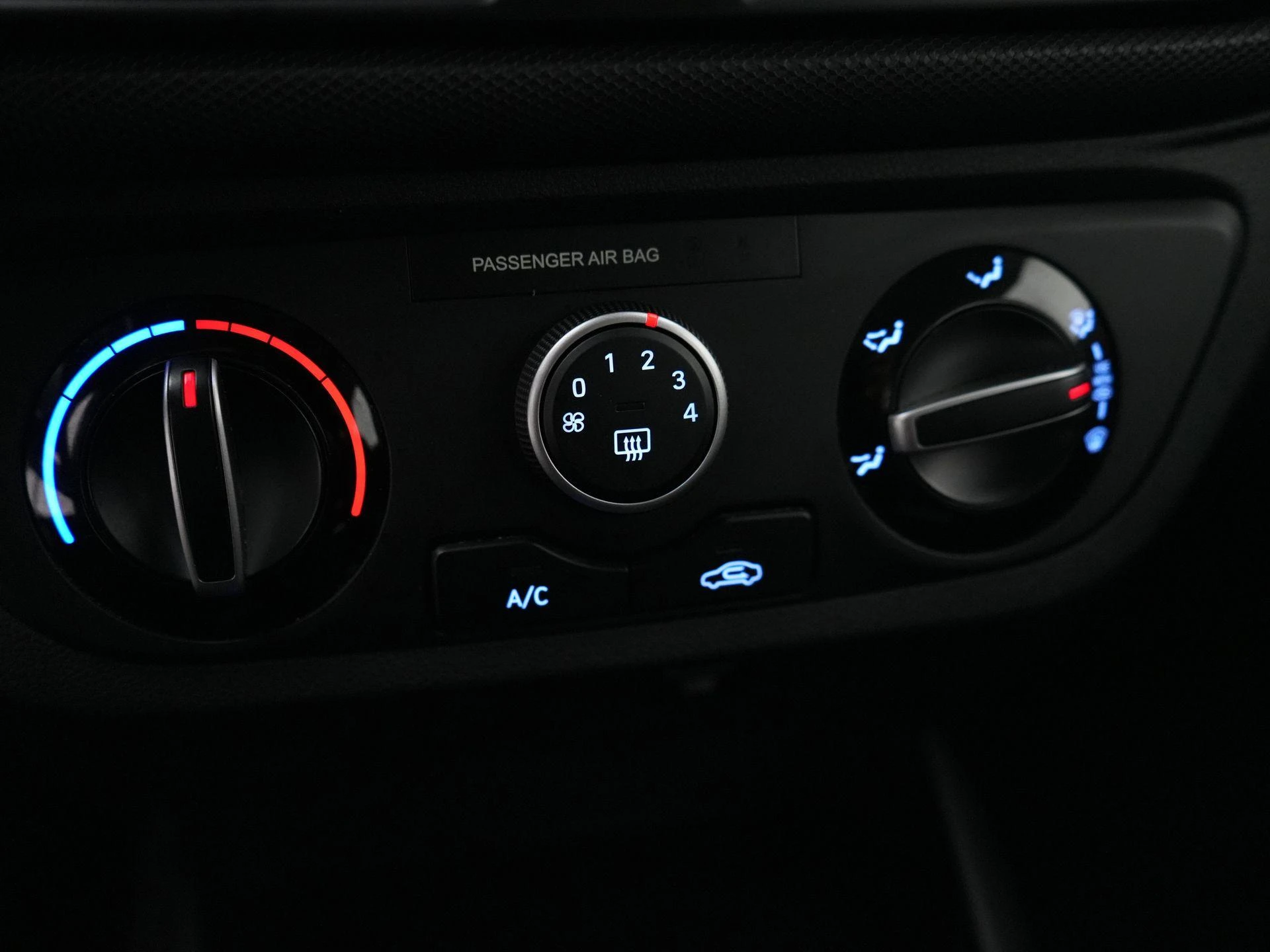 Hyundai-i10-image-18