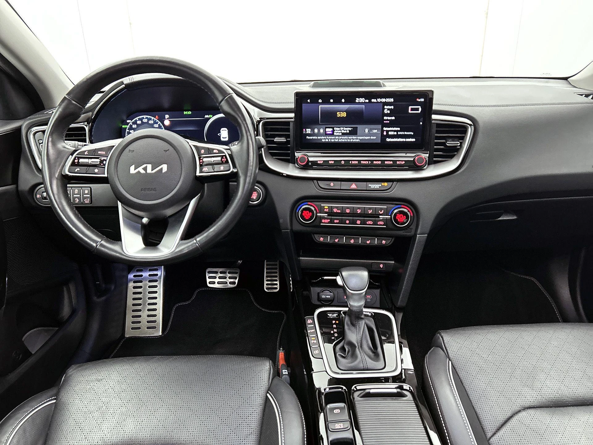 Kia-Ceed Sportswagon-image-23