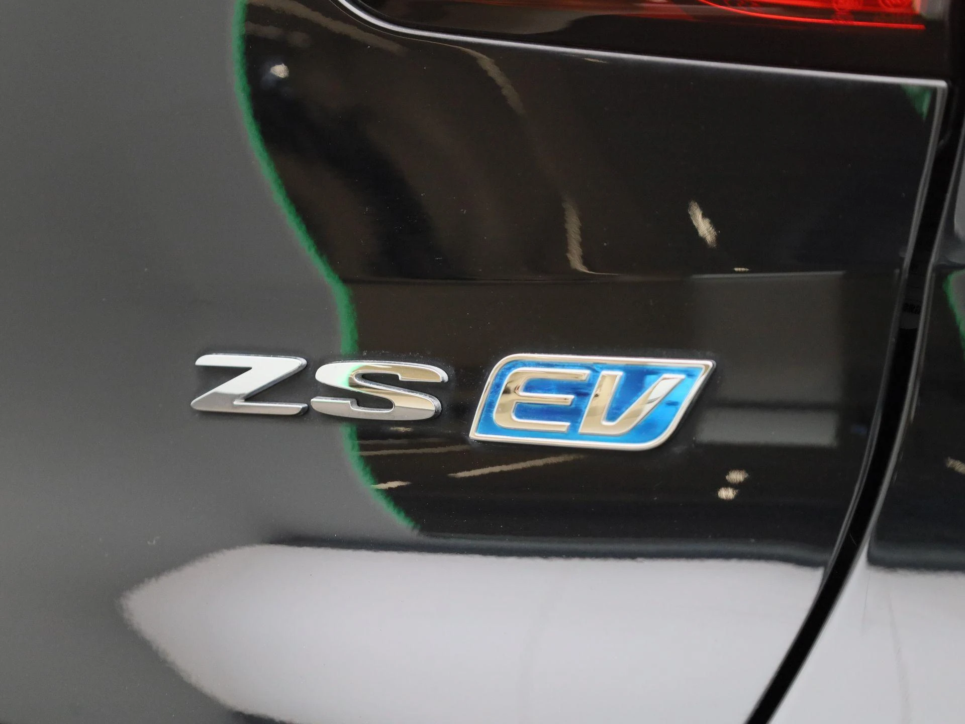 MG-ZS EV-image-28