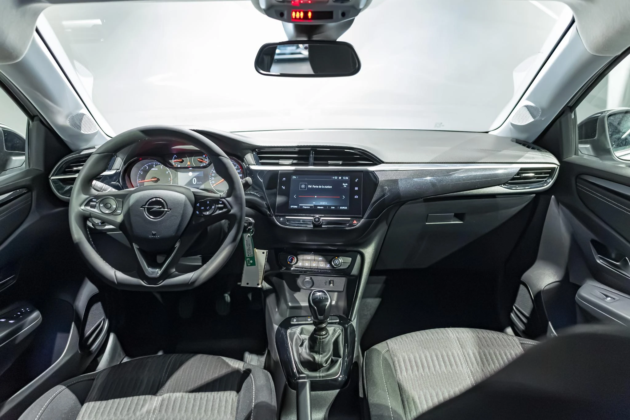 Opel-Corsa-image-9
