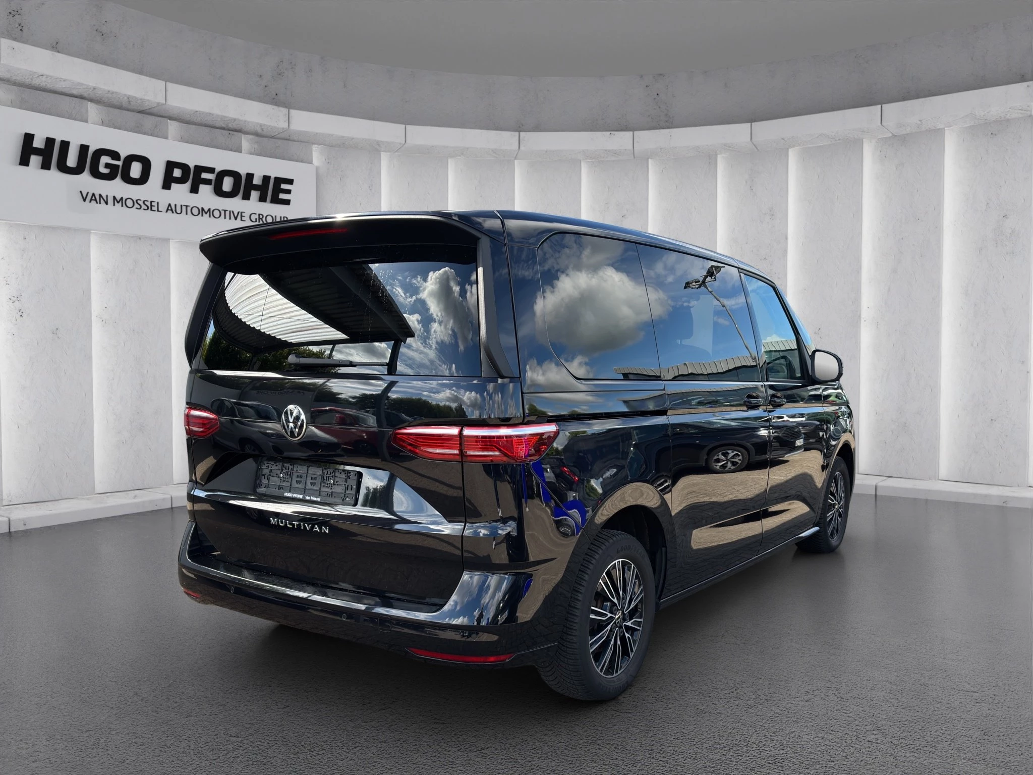 Volkswagen Multivan T7 2.0 TDI GJR*NAVI*KLIMA*LMF*LED* PDC*7-SITZER