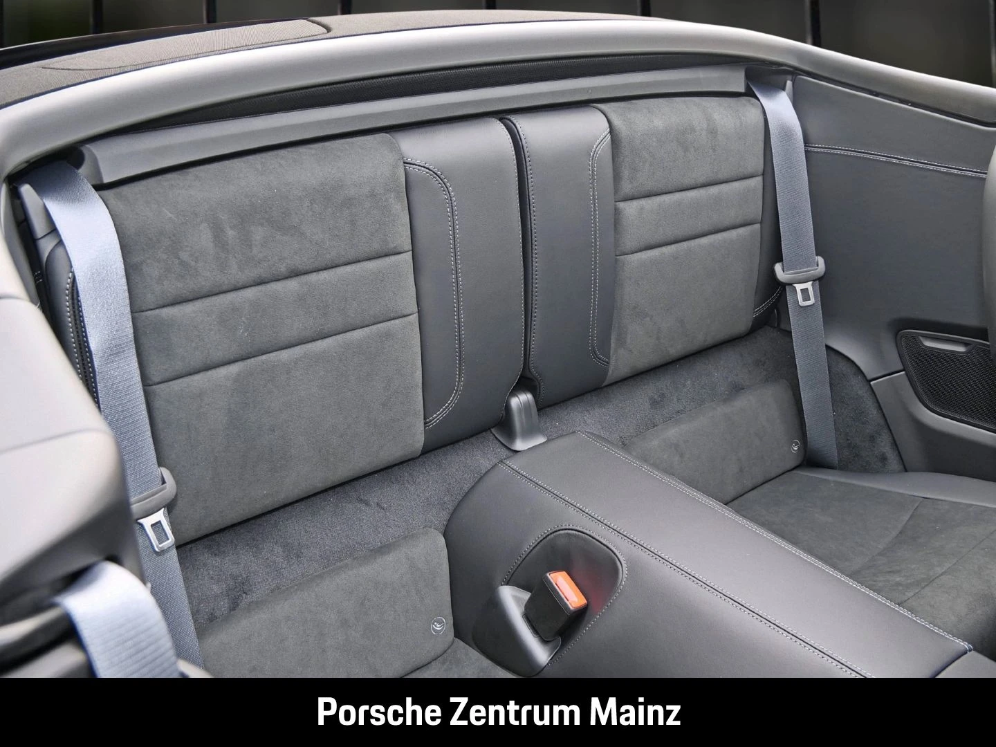Porsche-911-image-4
