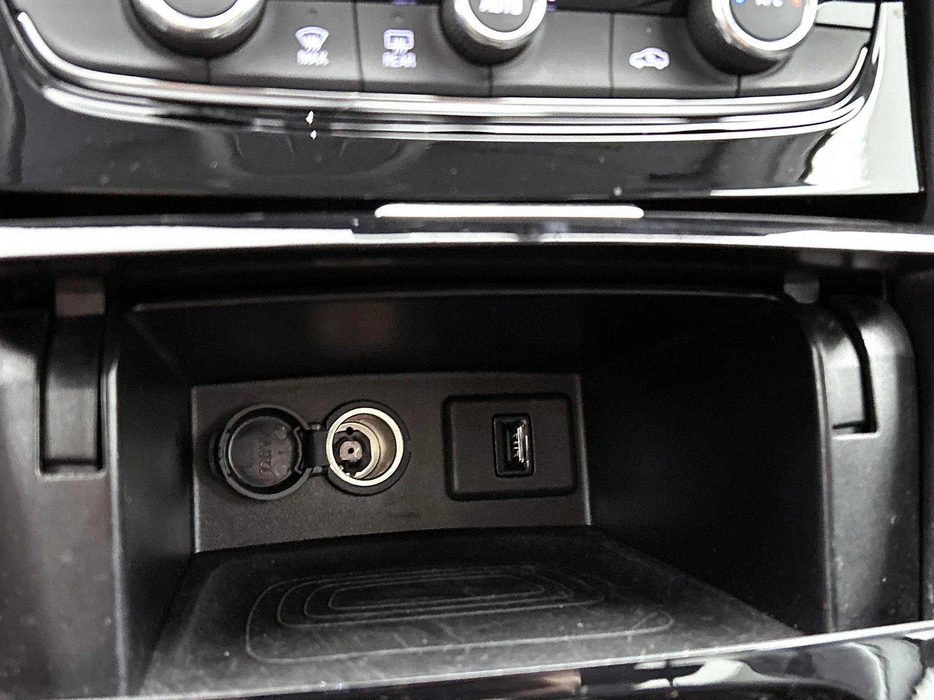 Opel-Grandland-image-28