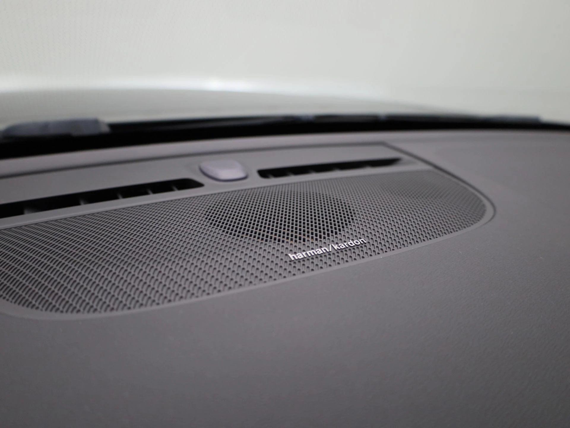 Volvo-XC40-image-31