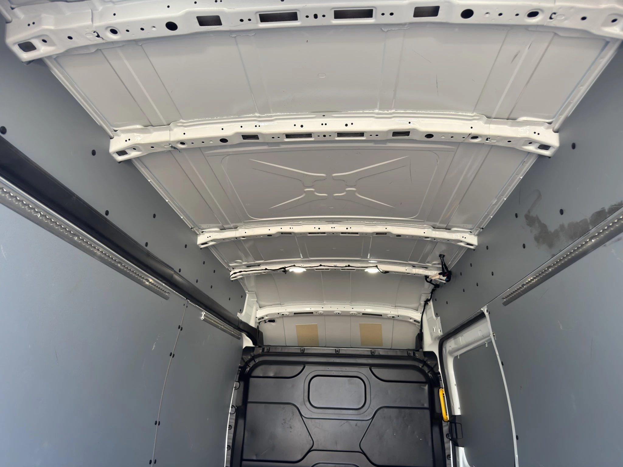 Ford-Transit-image-10