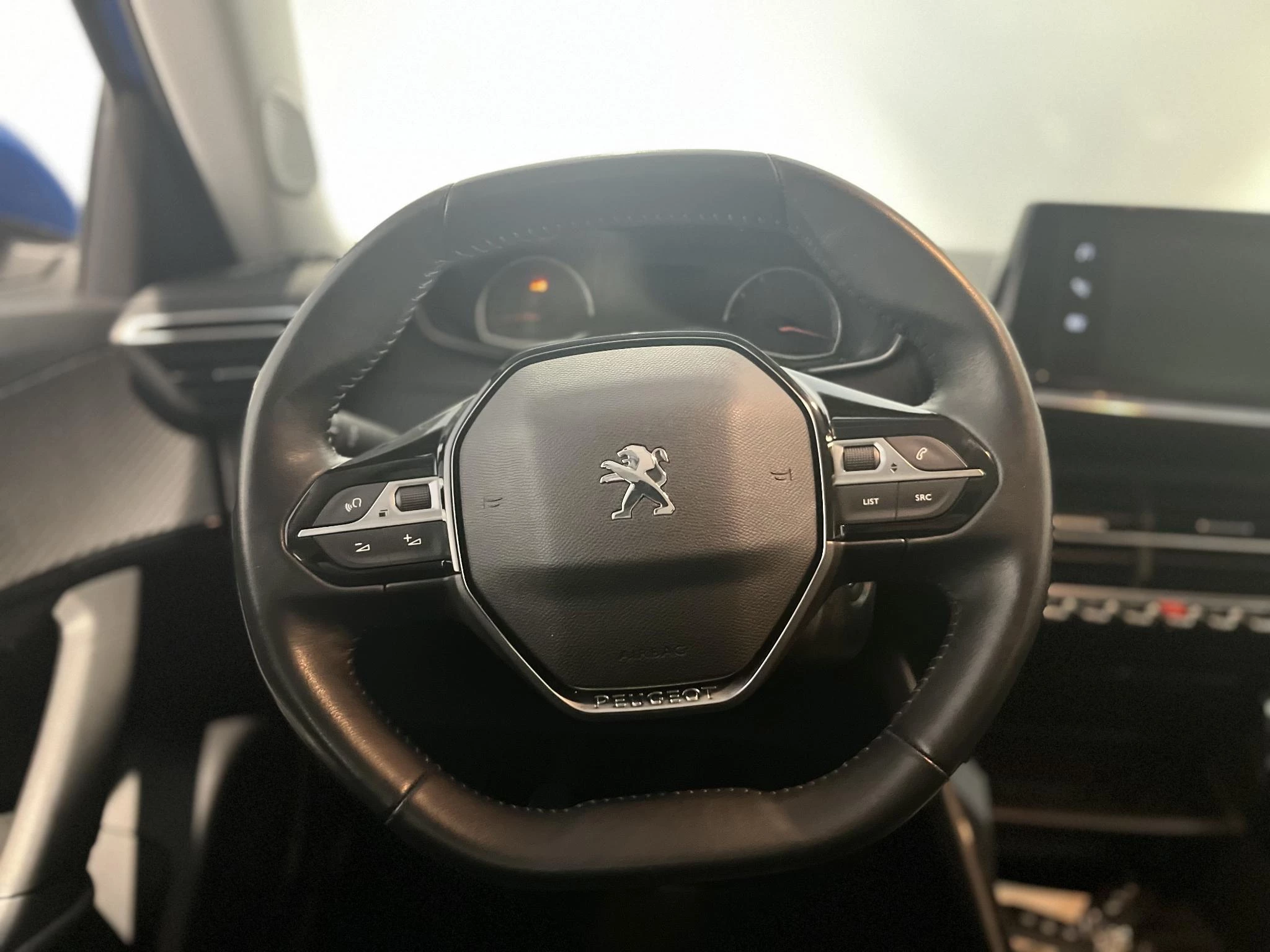 Peugeot-2008-image-5