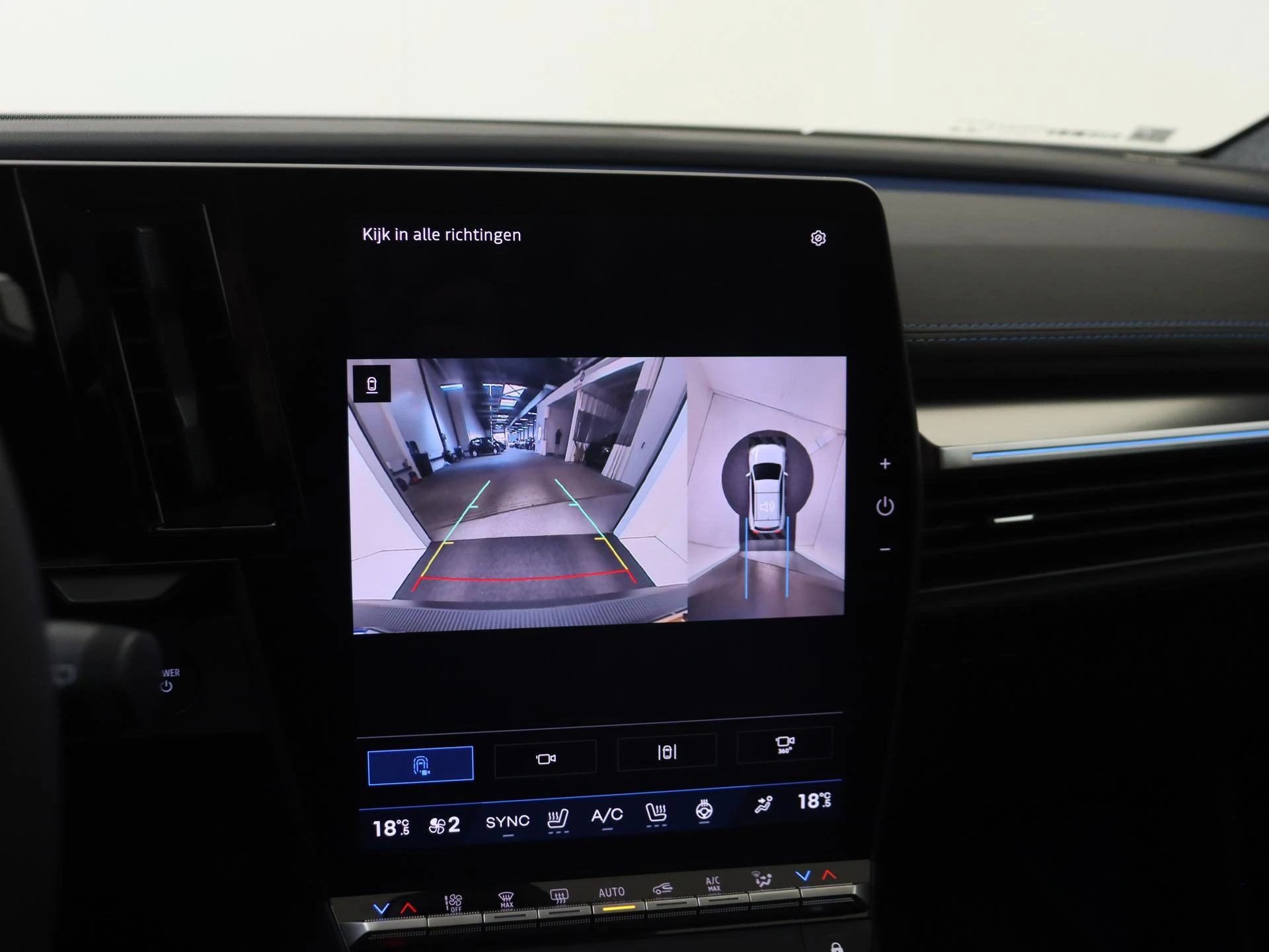 Renault-Scénic-image-24