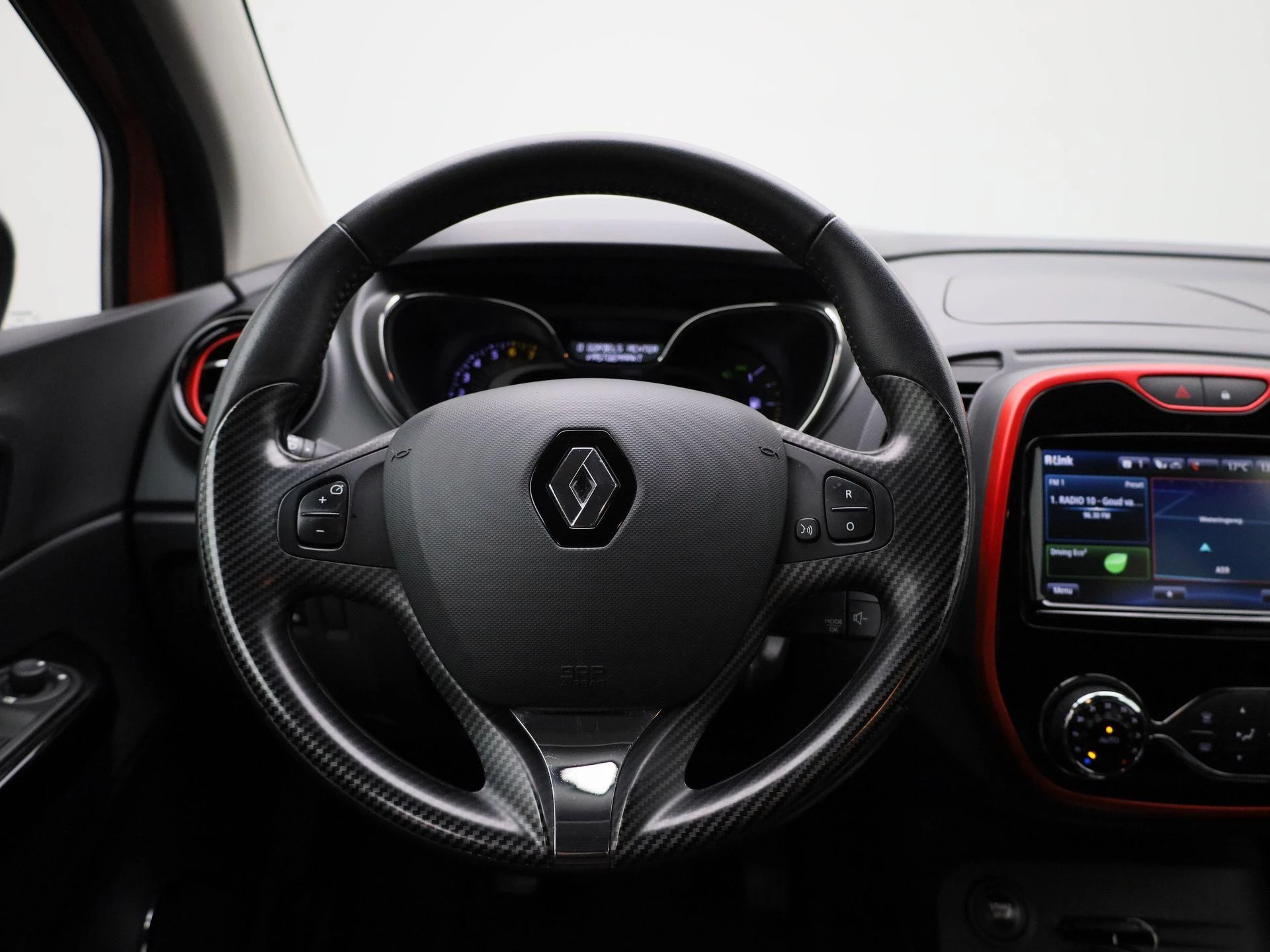 Renault-Captur-image-6