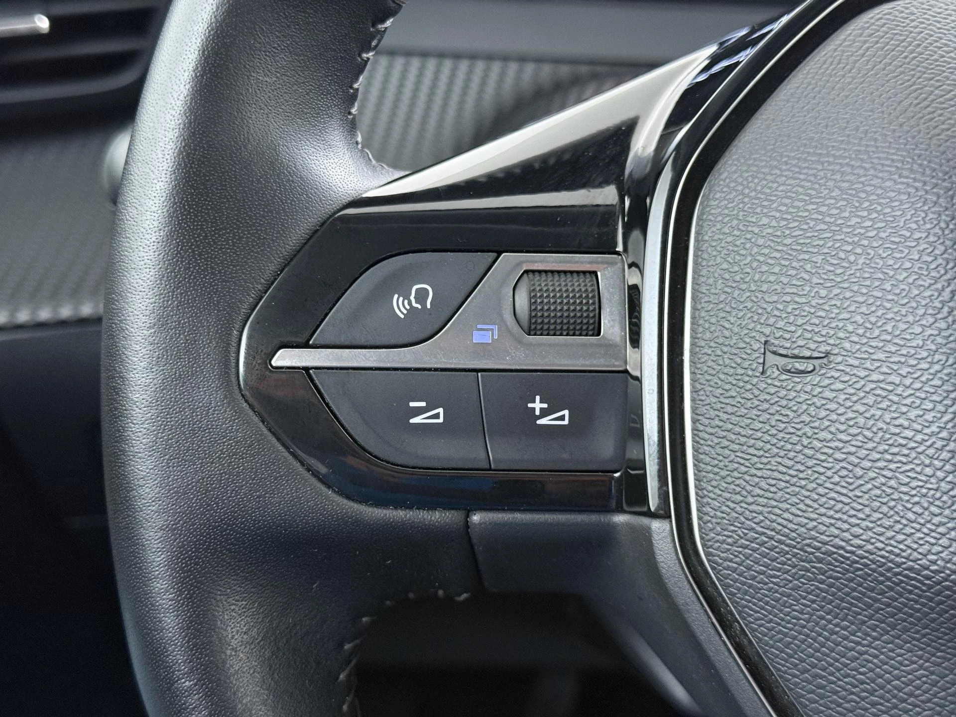 Peugeot-2008-image-16