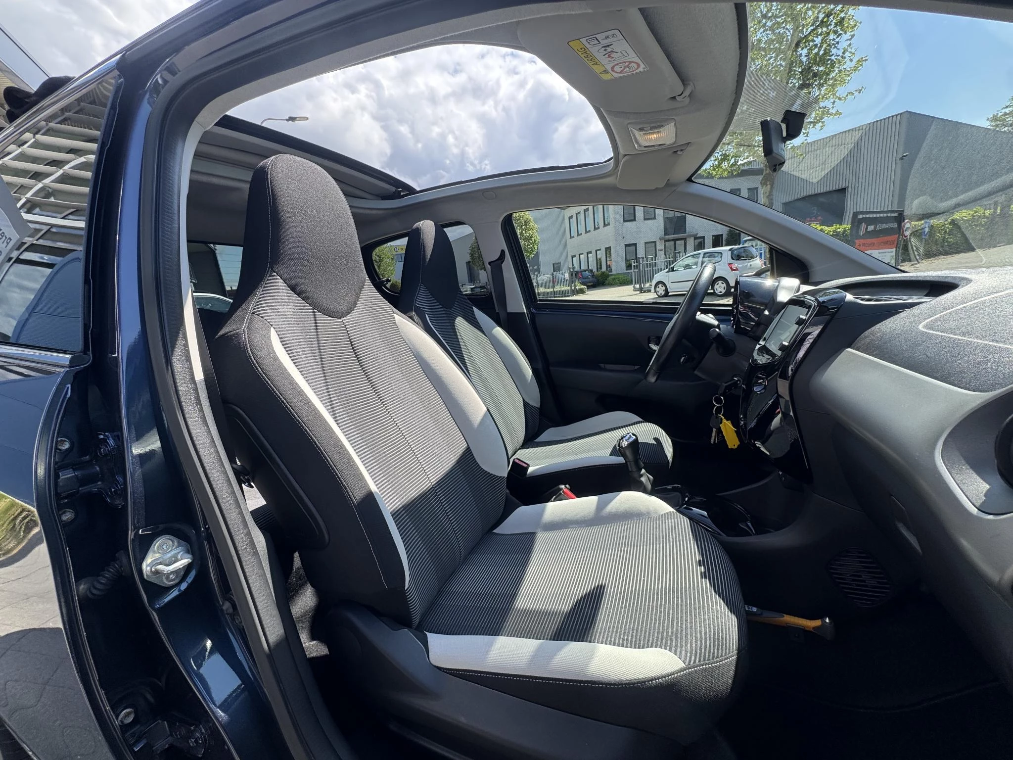 Peugeot-108-image-15