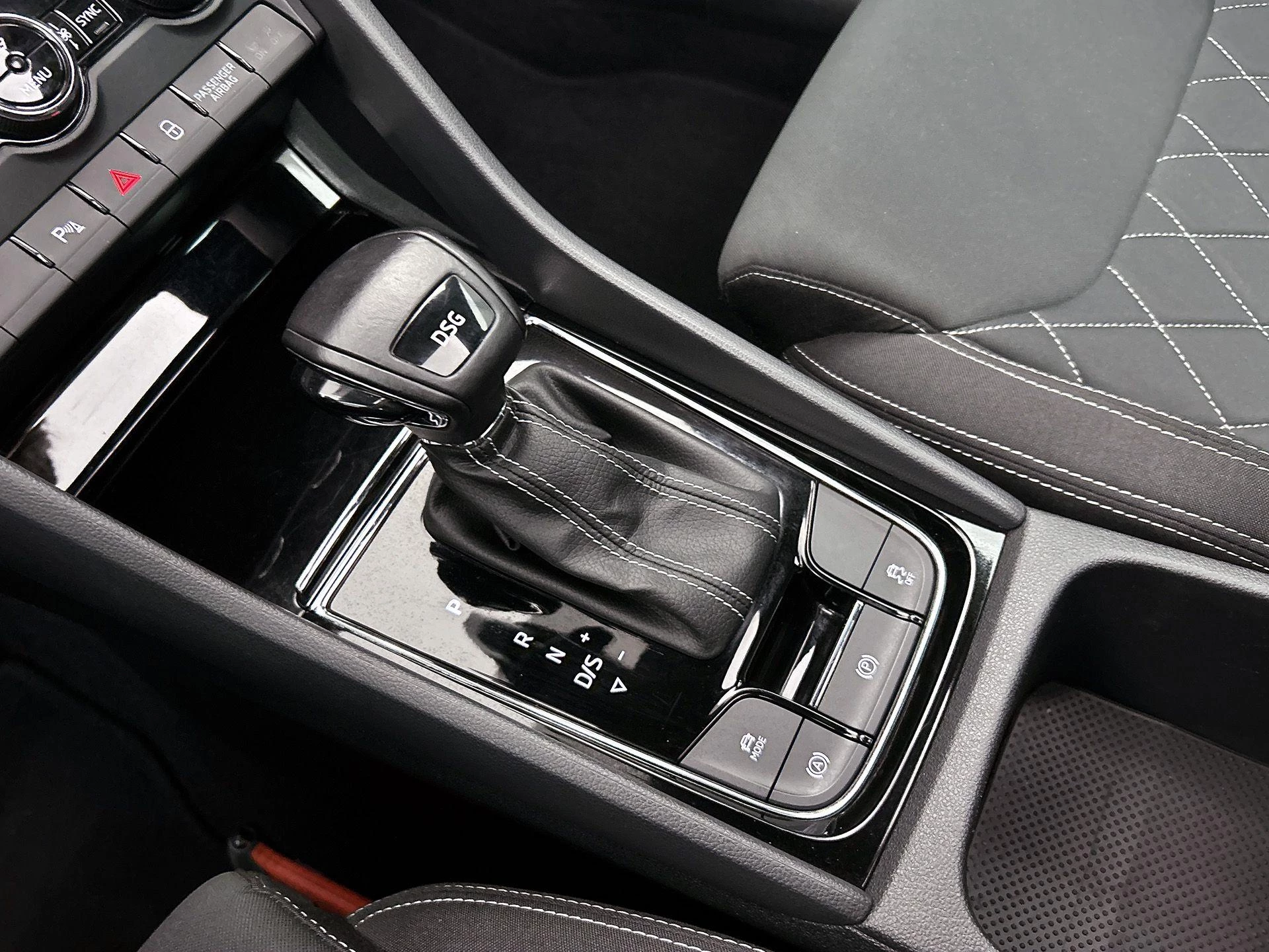 Škoda-Karoq-image-34