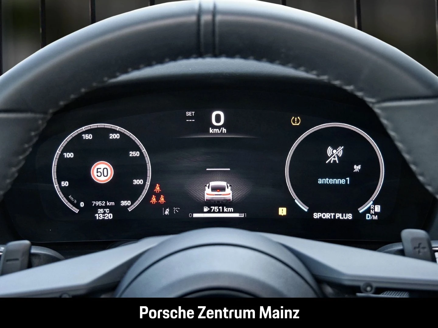 Porsche-911-image-17