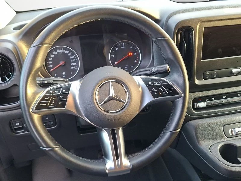 Mercedes-Benz Vito 116 TOURER NEUES MODELL NAVI KAM 2X SCHIEBE TourerW447 VITO 116 TOURER NEUES MODELL NAVI KAM 2X SCHIEBE Tourer