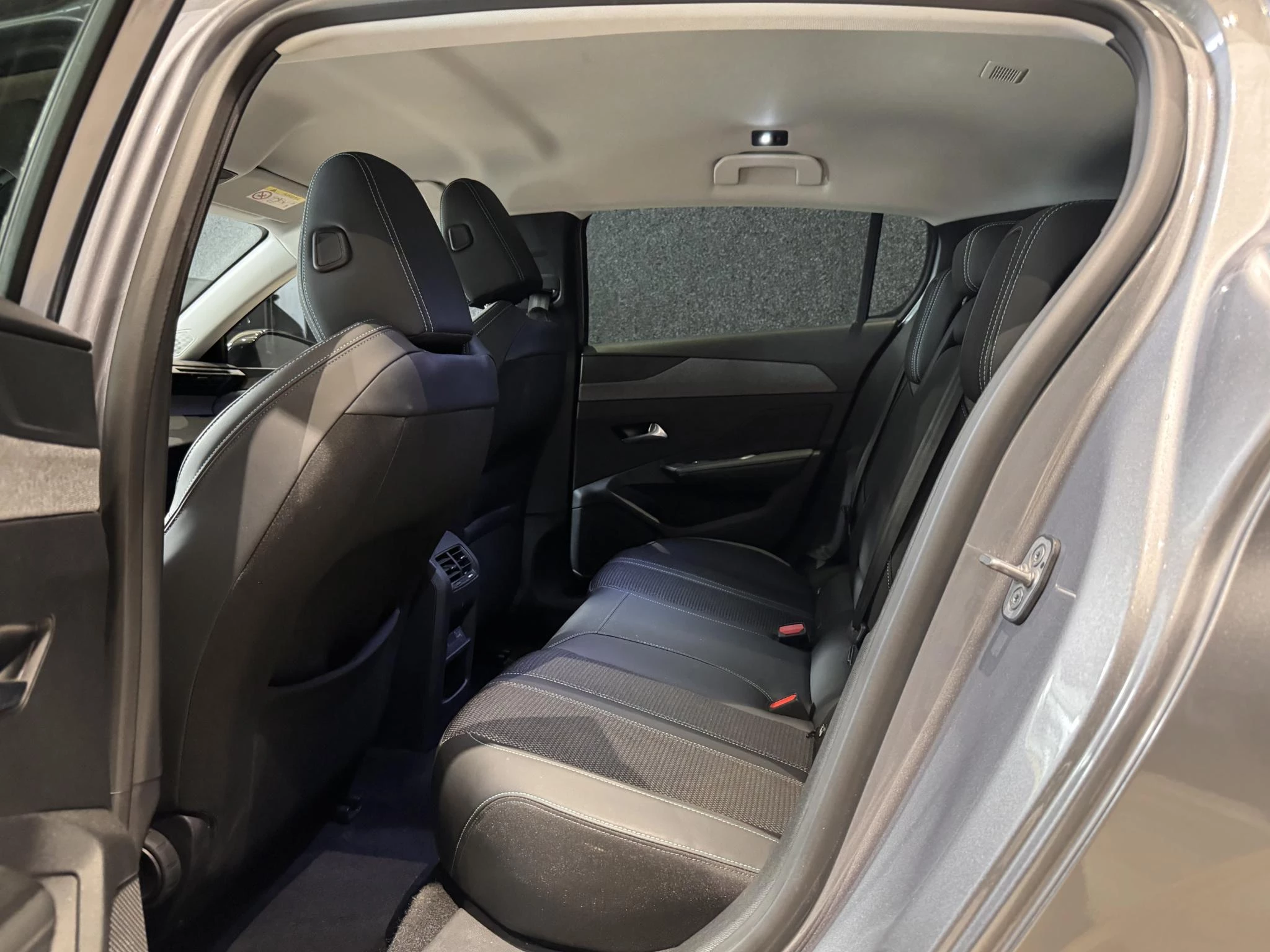 Peugeot-308-image-9