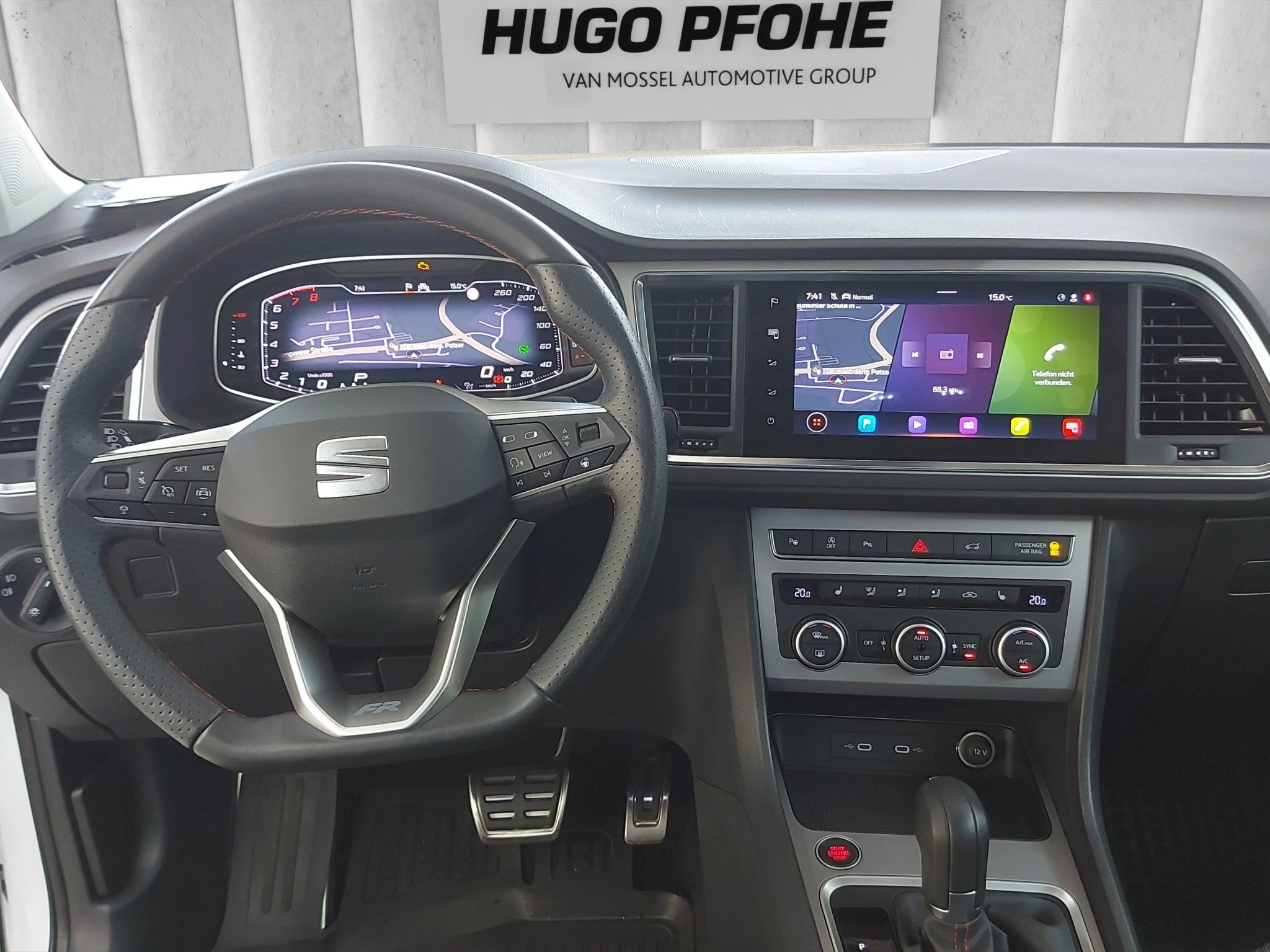 SEAT Ateca | FR | 1.5 TSI | AUTOMATIK | NAVI | ACC | SHZ | LRHZ