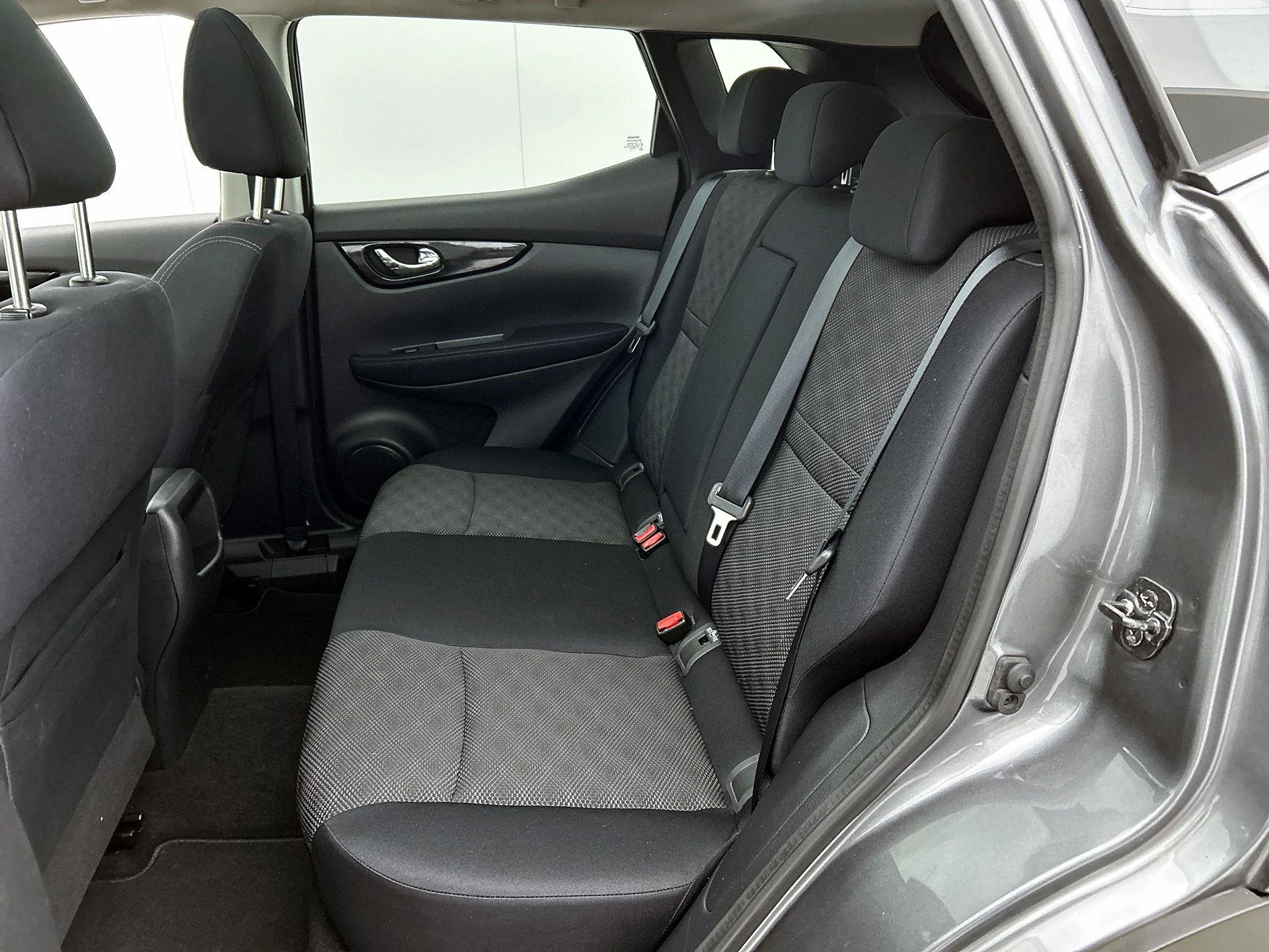 Nissan-QASHQAI-image-25